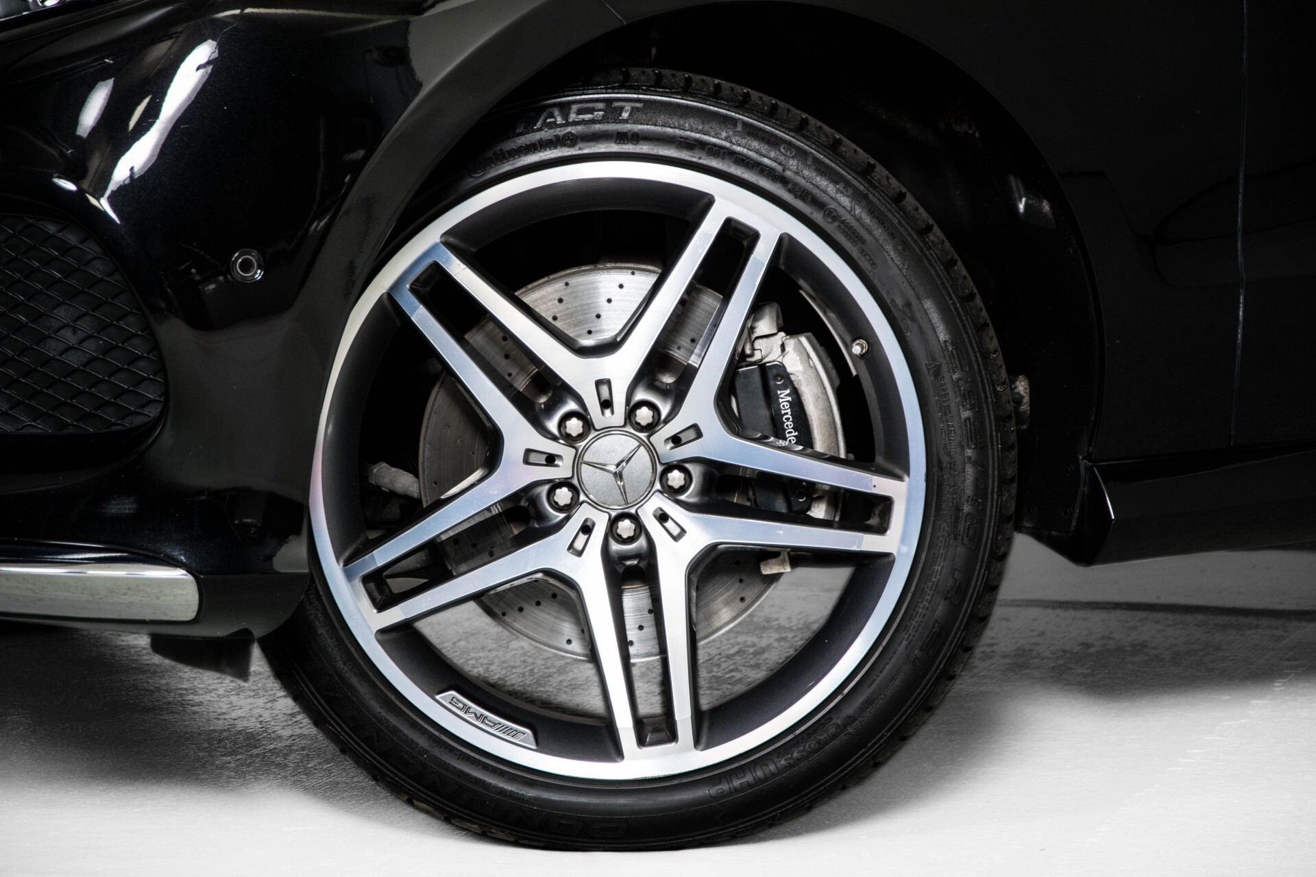 Mercedes-Benz GLE 350d 4-M AMG Distronic/Dak/Harman Kardon/ILS/Standkachel/Mem Aut9 Foto 29