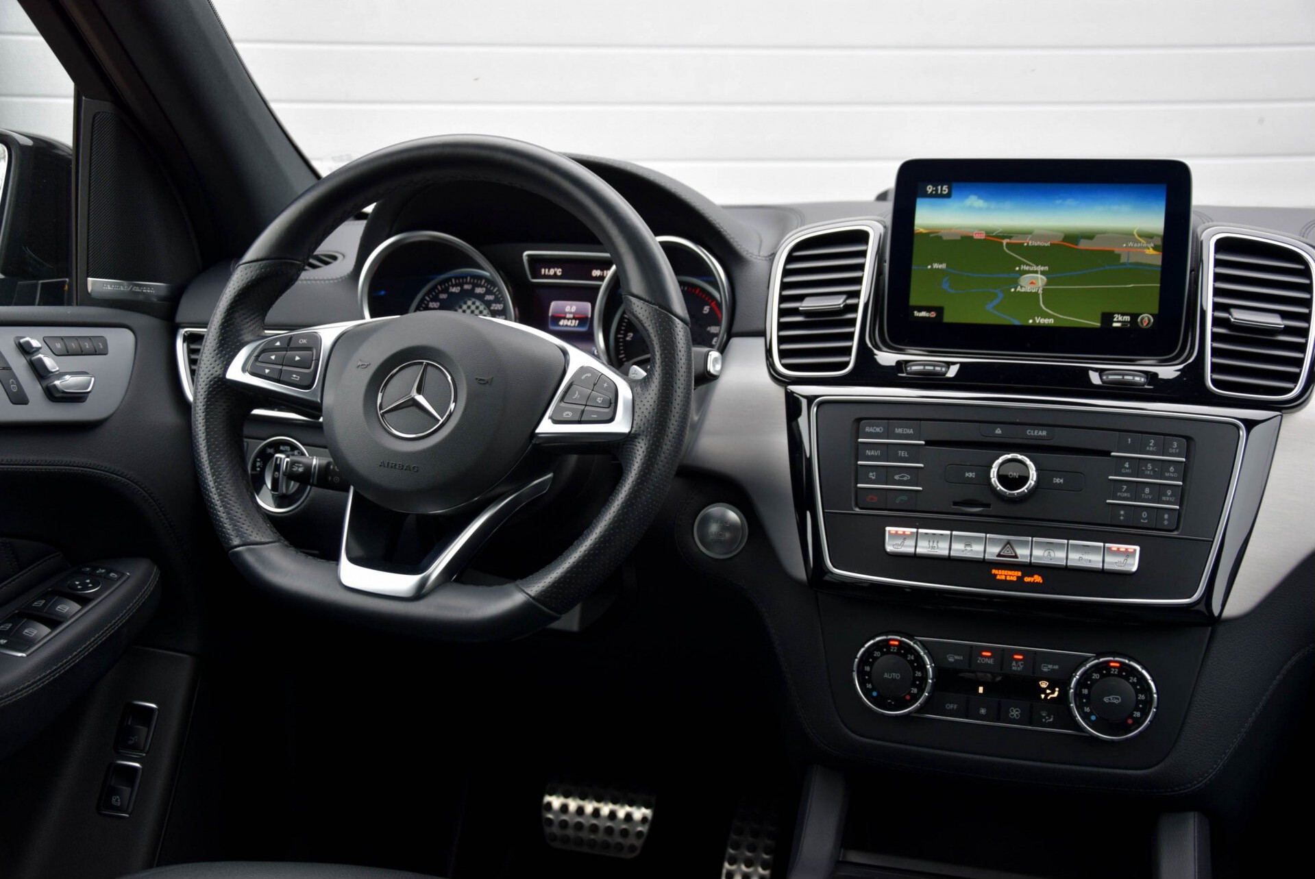 Mercedes-Benz GLE 350d 4-M AMG Distronic/Dak/Harman Kardon/ILS/Standkachel/Mem Aut9 Foto 6