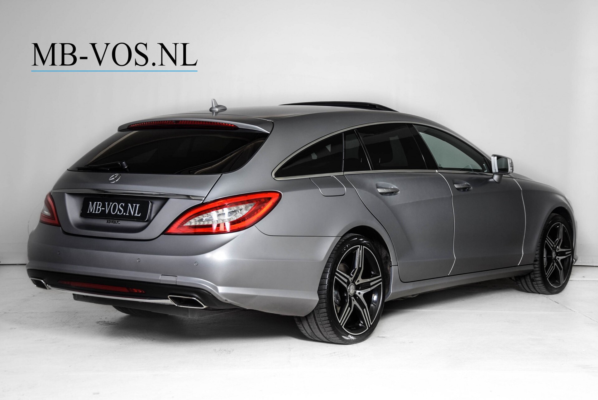 Mercedes-Benz CLS-Klasse Shooting Brake 350 Cdi 4-M AMG Nappa/Luchtvering/Mem/Harman-Kardon/Keyless Aut7 Foto 2