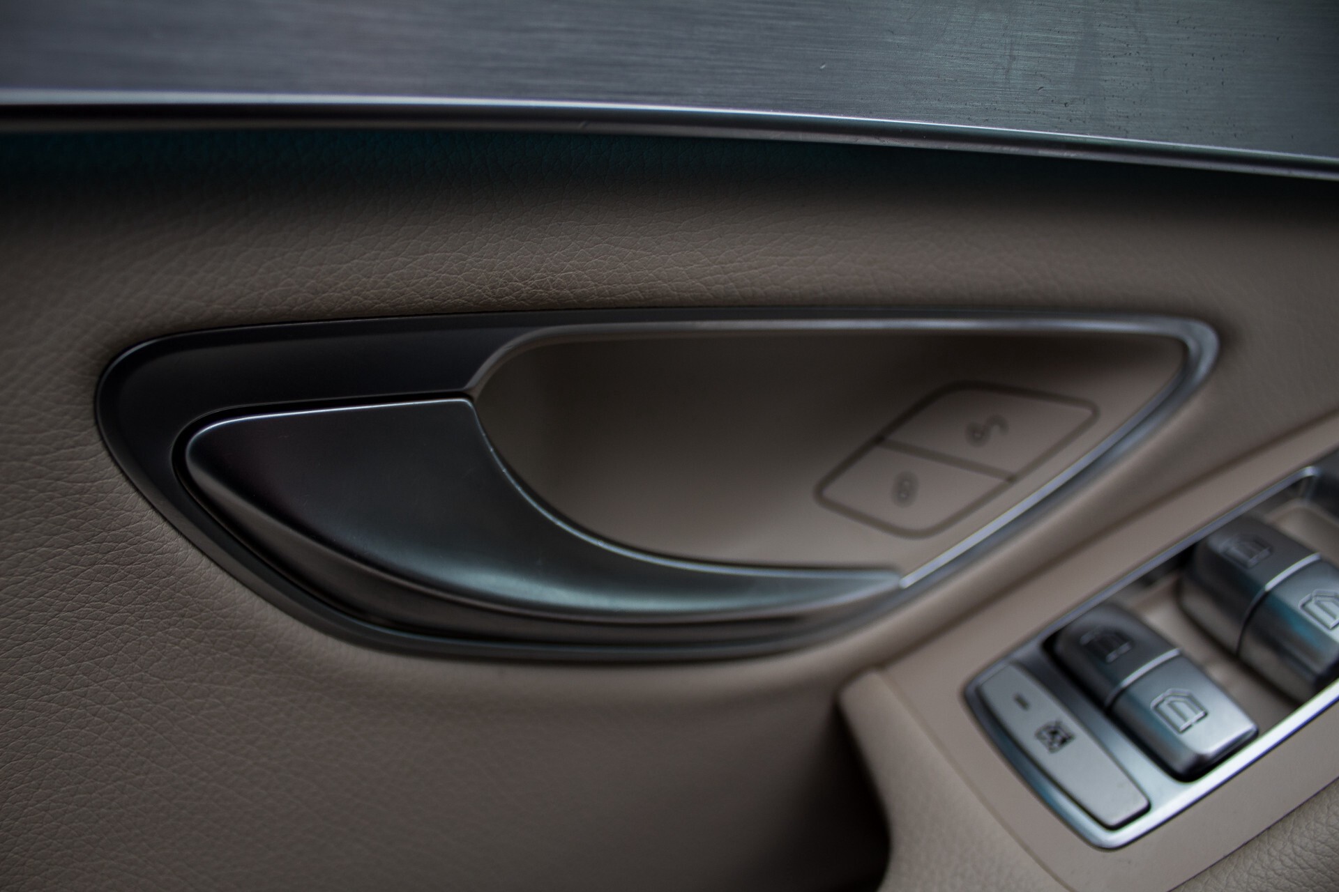 Mercedes-Benz C-Klasse 220 Bluetec Avantgarde Schuifdak/Leder/LED Intelligent Light Aut9 Foto 25