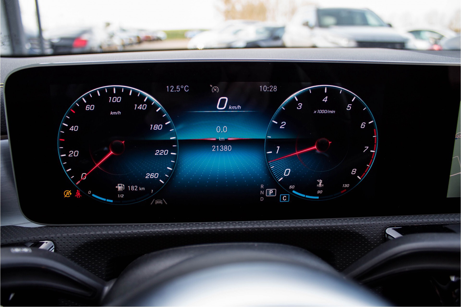 Mercedes-Benz A-Klasse 250 AMG Edition 1 Panorama Burmester Night Aut7 Foto 11