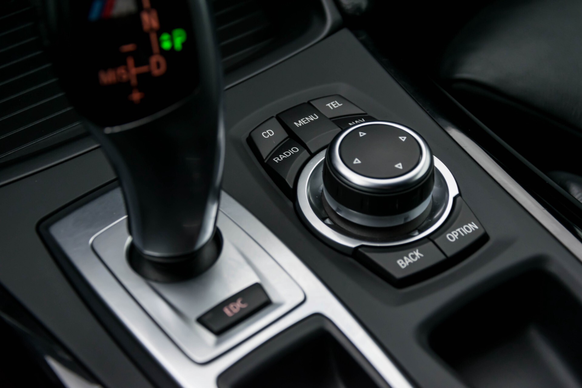 BMW X5 4.4i V8 M GRIJS KENTEKEN Aut6 Foto 32