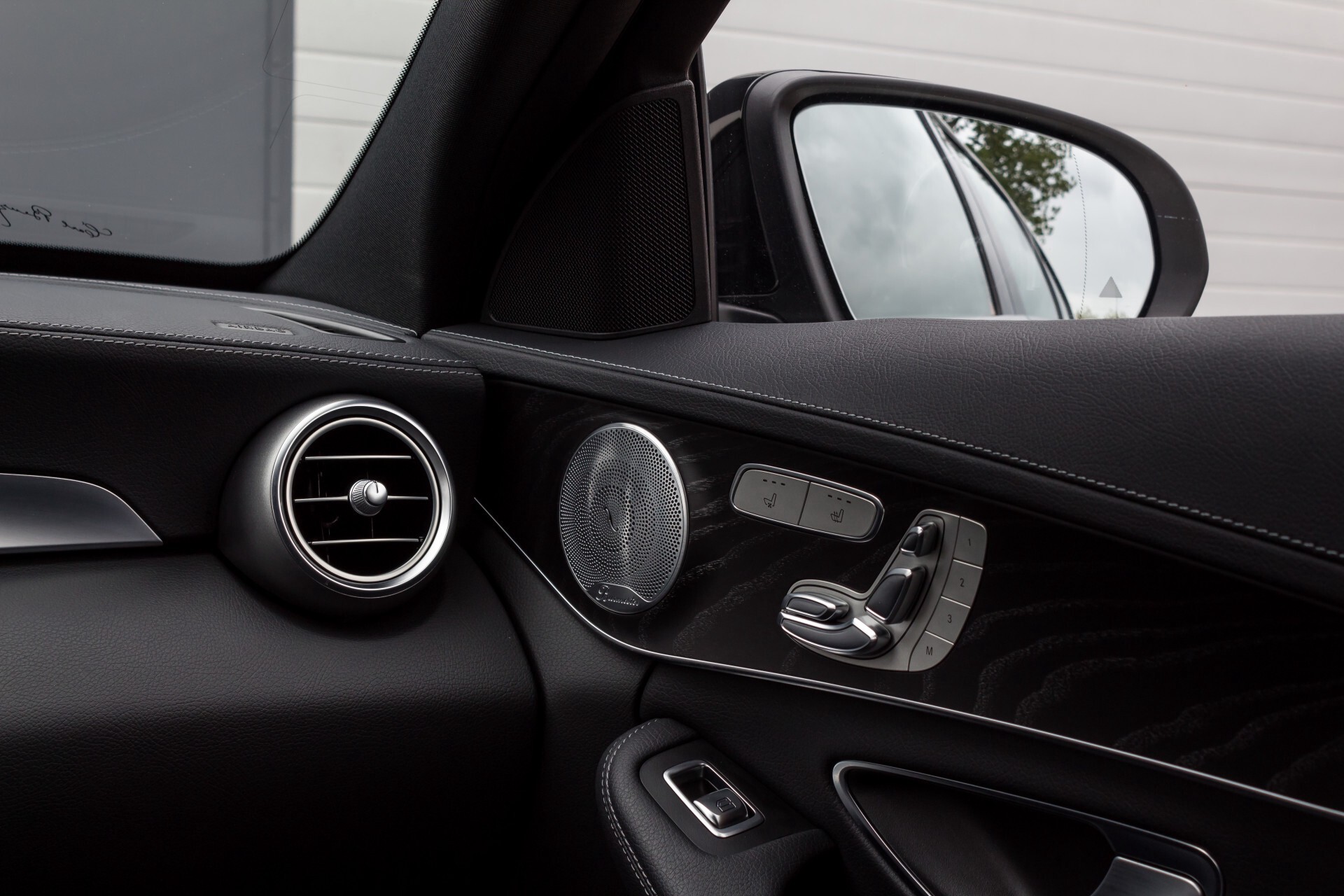 Mercedes-Benz C-Klasse 450/43 AMG 4-M Distronic/Standkachel/Panorama/Keyless/Harman-Kardon/Stoelkoeling Aut7 Foto 18