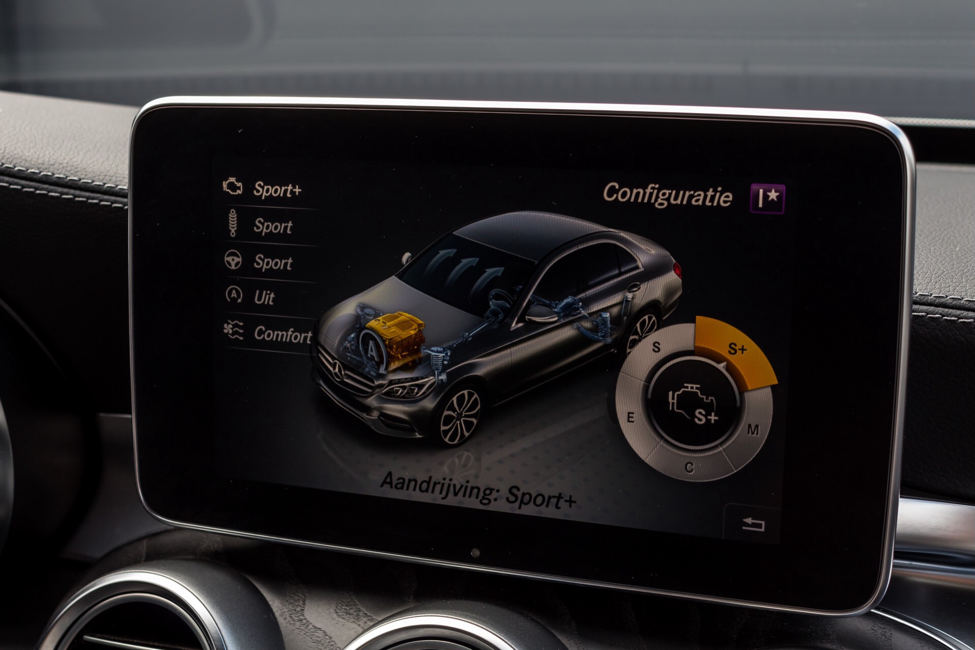 Mercedes-Benz C-Klasse 450/43 AMG 4-M Distronic/Standkachel/Panorama/Keyless/Harman-Kardon/Stoelkoeling Aut7 Foto 33