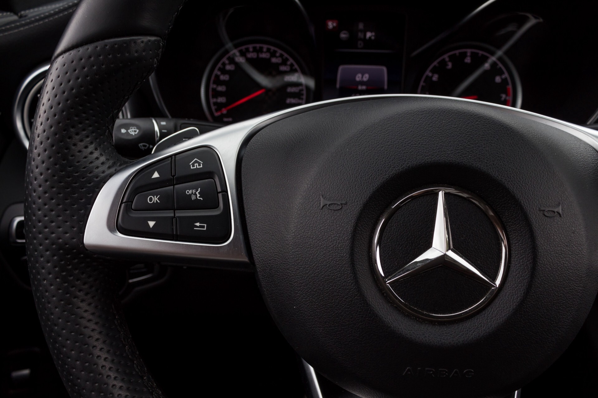 Mercedes-Benz C-Klasse 450/43 AMG 4-M Distronic/Standkachel/Panorama/Keyless/Harman-Kardon/Stoelkoeling Aut7 Foto 9