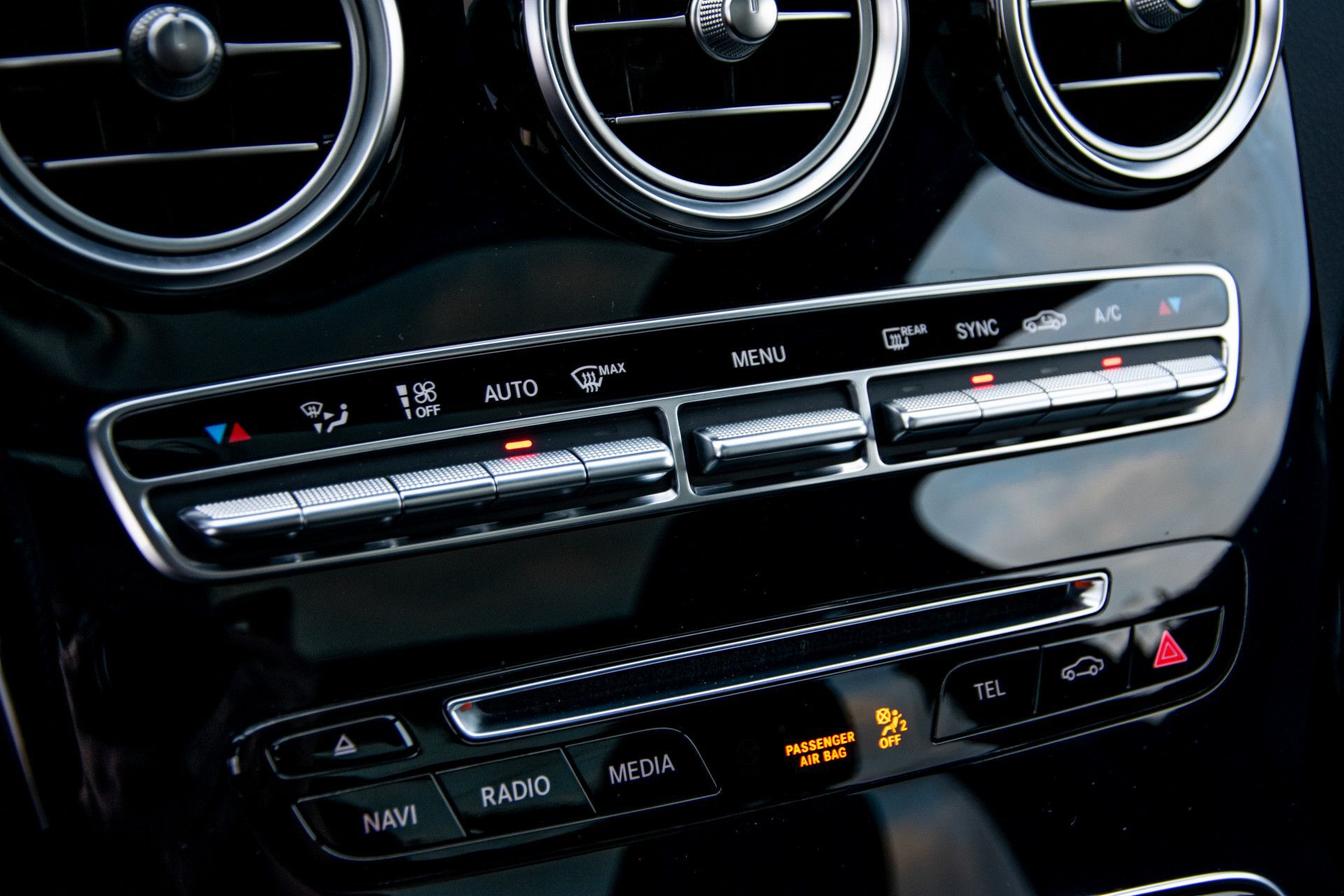 Mercedes-Benz C-Klasse Estate 63 AMG Night Designo | Rij-assistentie | Keyless | Burmester | Panorama Aut7 Foto 34