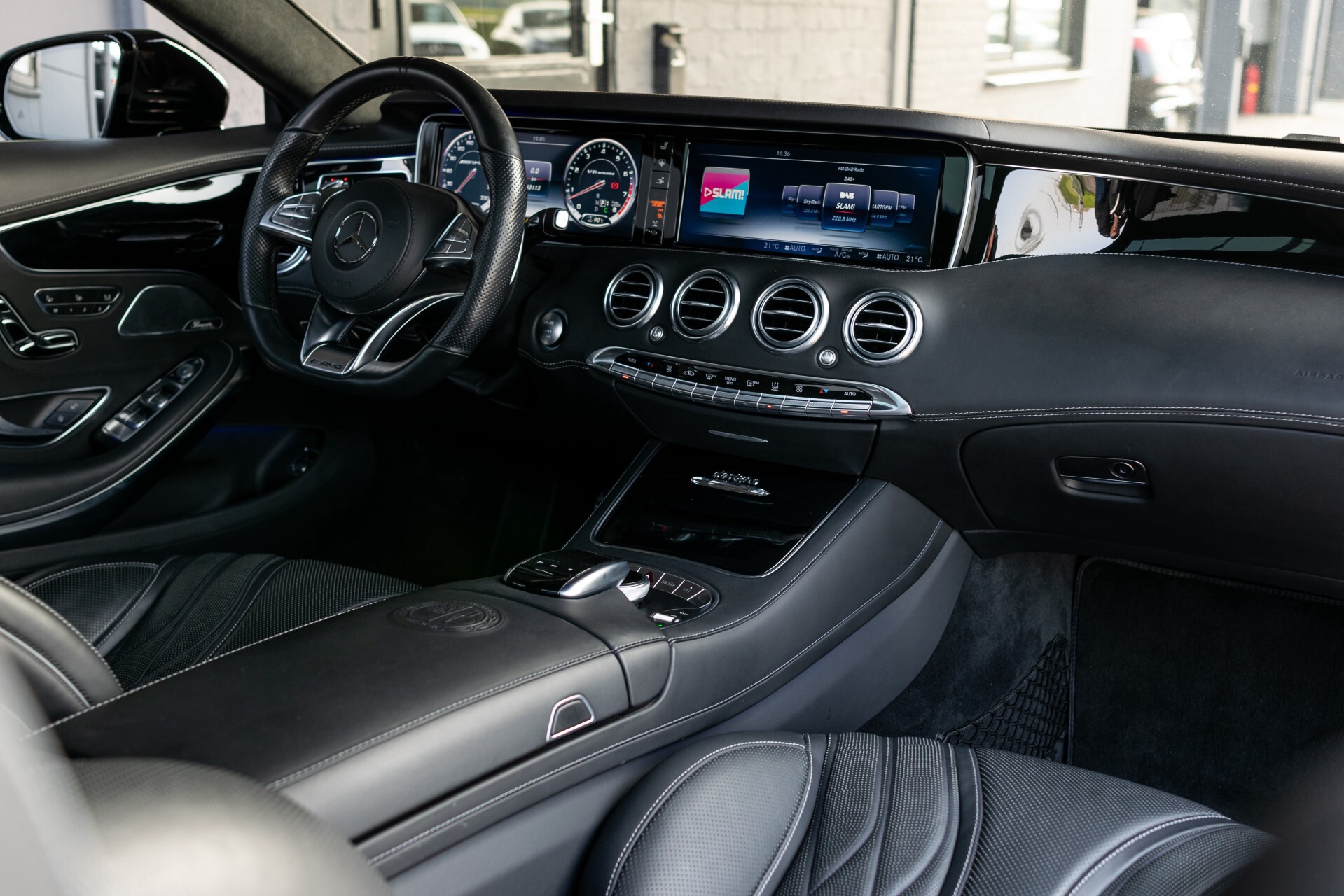 Mercedes-Benz S-Klasse Coupe 63 AMG 4-M Designo/Magic Sky/22" VOSSEN/Burmester3D/Driverspack/Standkachel Aut7 . Foto 5