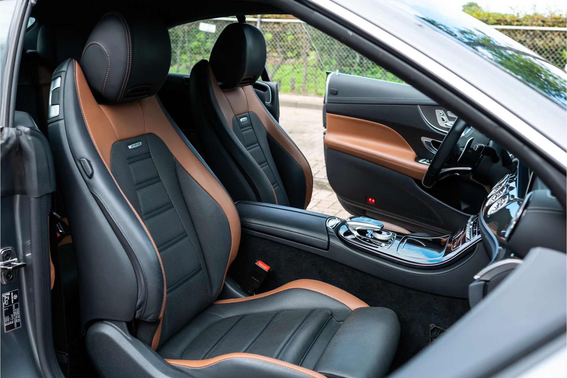 Mercedes-Benz E-Klasse Cabrio 53 AMG 4-M Night | Massage | Rij-assistentie | Keyless | HUD | Burmester | Standkachel Aut9 Foto 6