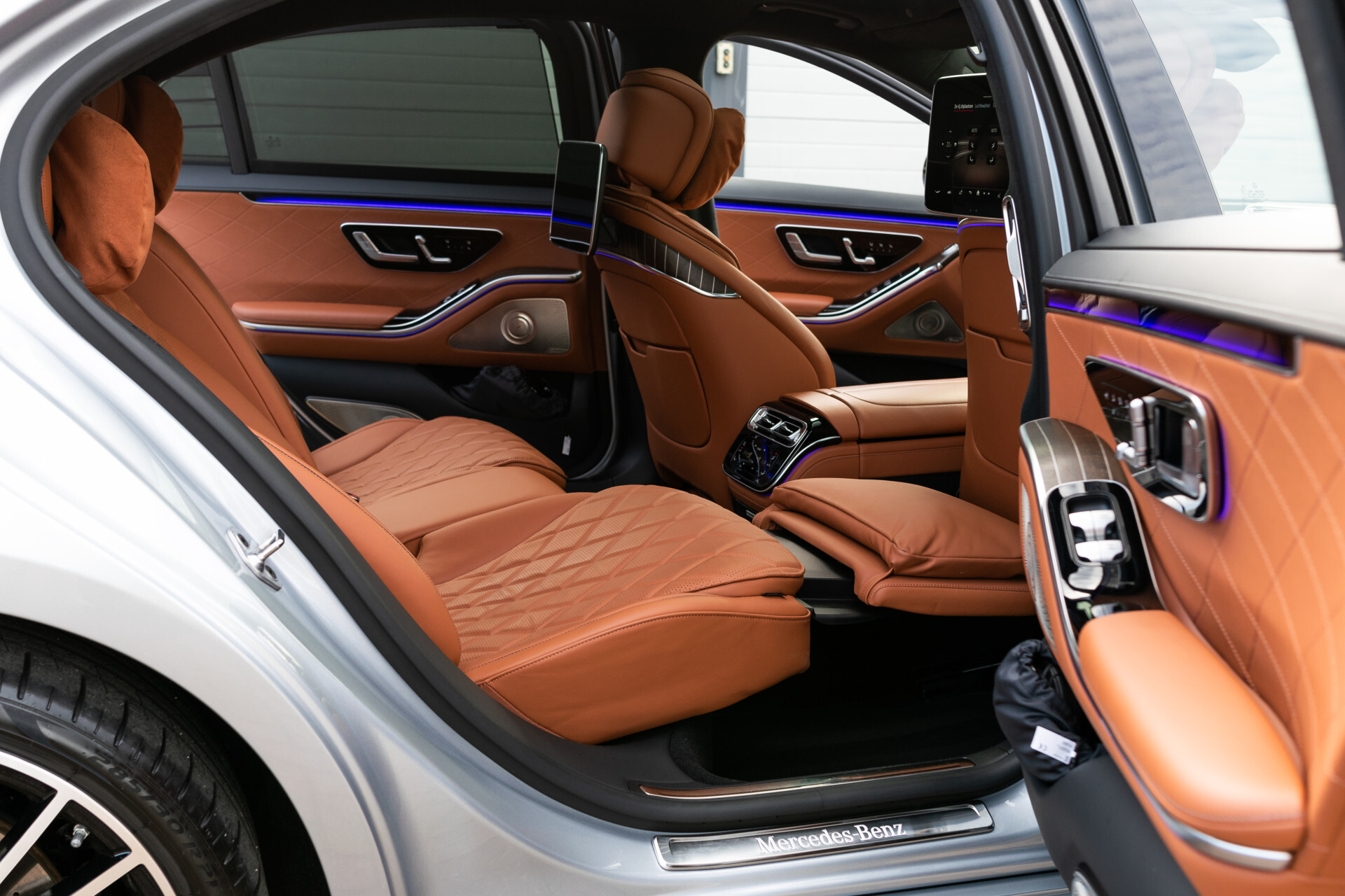 Mercedes-Benz S-Klasse 500 4-M Lang AMG Exclusive NP: €222.245 Foto 9