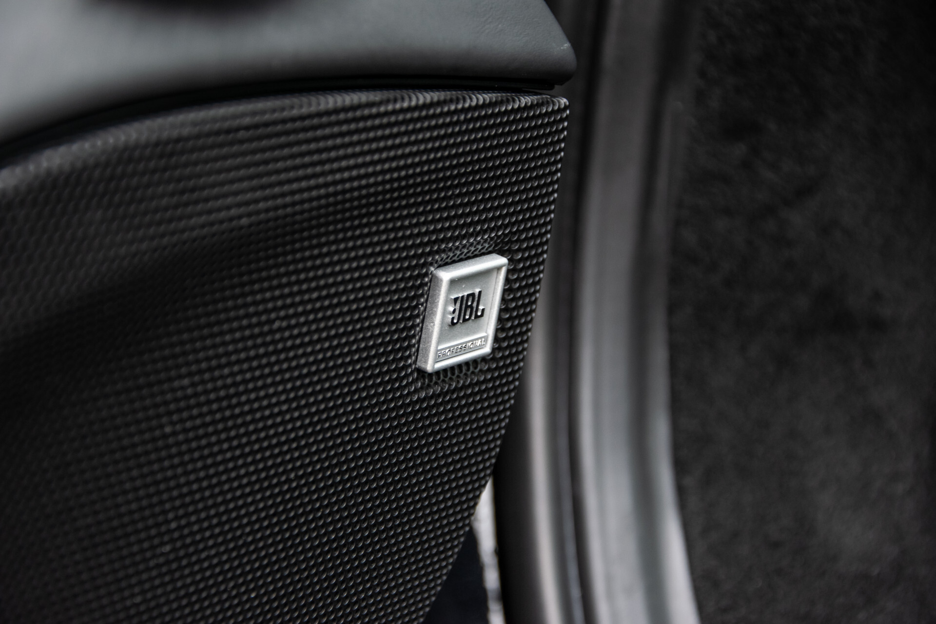 Ferrari F8 Tributo 3.9 V8 HELE Full Carbon | Lift | Racing Seats | Passenger Display | JBL | Camera Foto 17