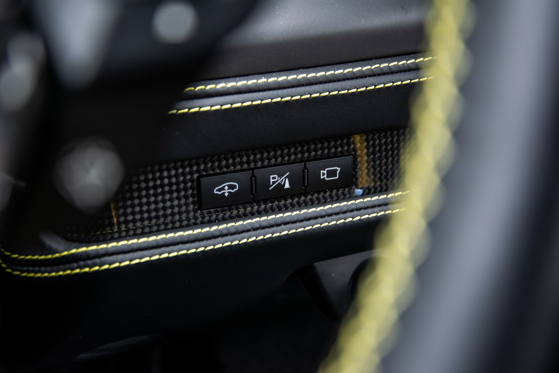 Ferrari F8 Tributo 3.9 V8 HELE Full Carbon | Lift | Racing Seats | Passenger Display | JBL | Camera Foto 44