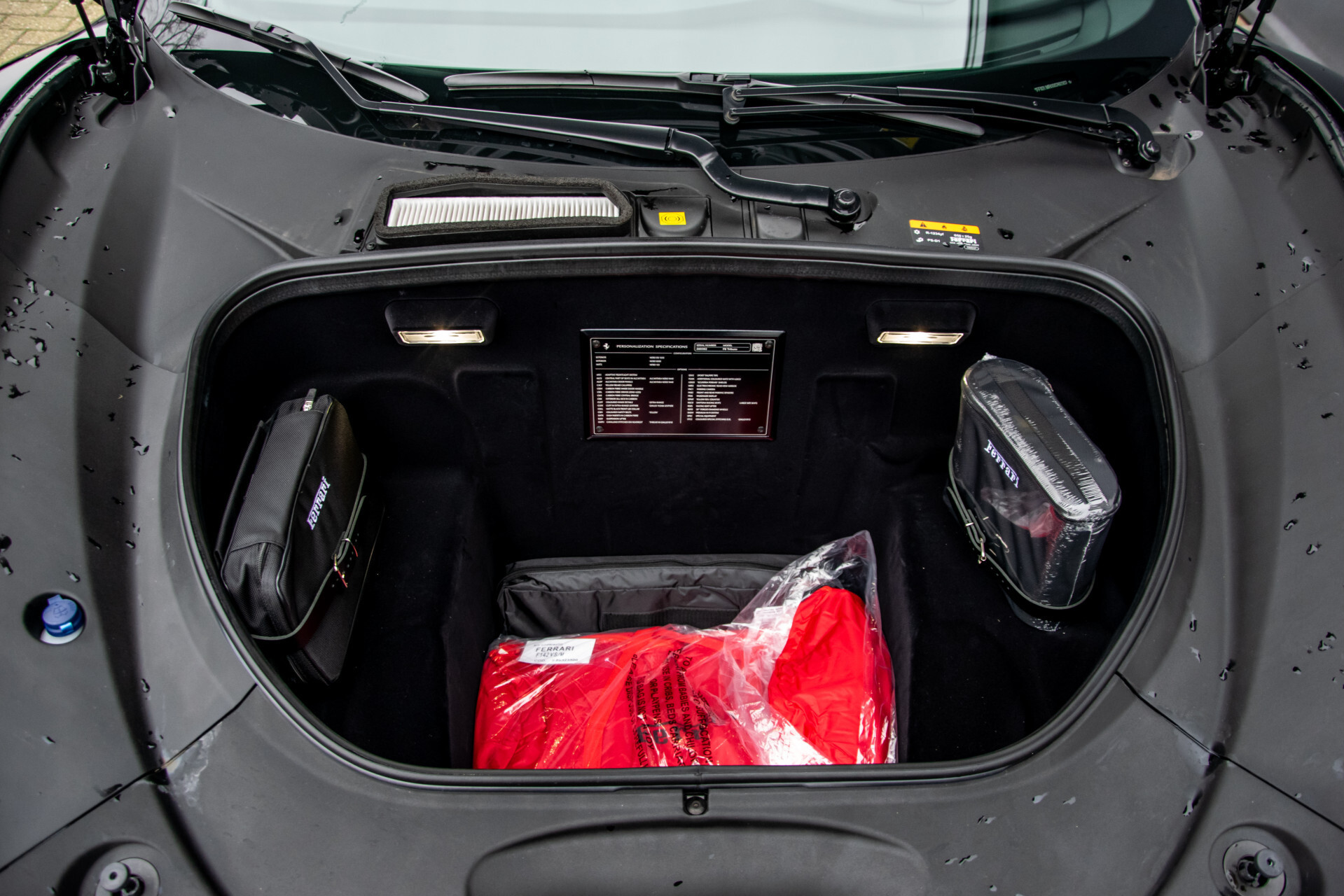 Ferrari F8 Tributo 3.9 V8 HELE Full Carbon | Lift | Racing Seats | Passenger Display | JBL | Camera Foto 55