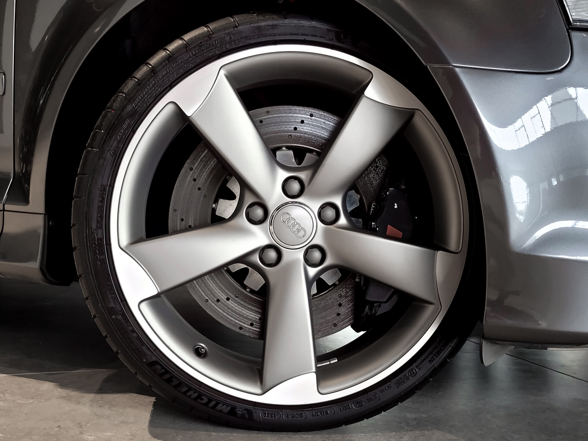 Audi RS3 Sportback 2.5 T Quattro 67 dkm | 2e eigenaar | New Service | volledige historie Foto 26