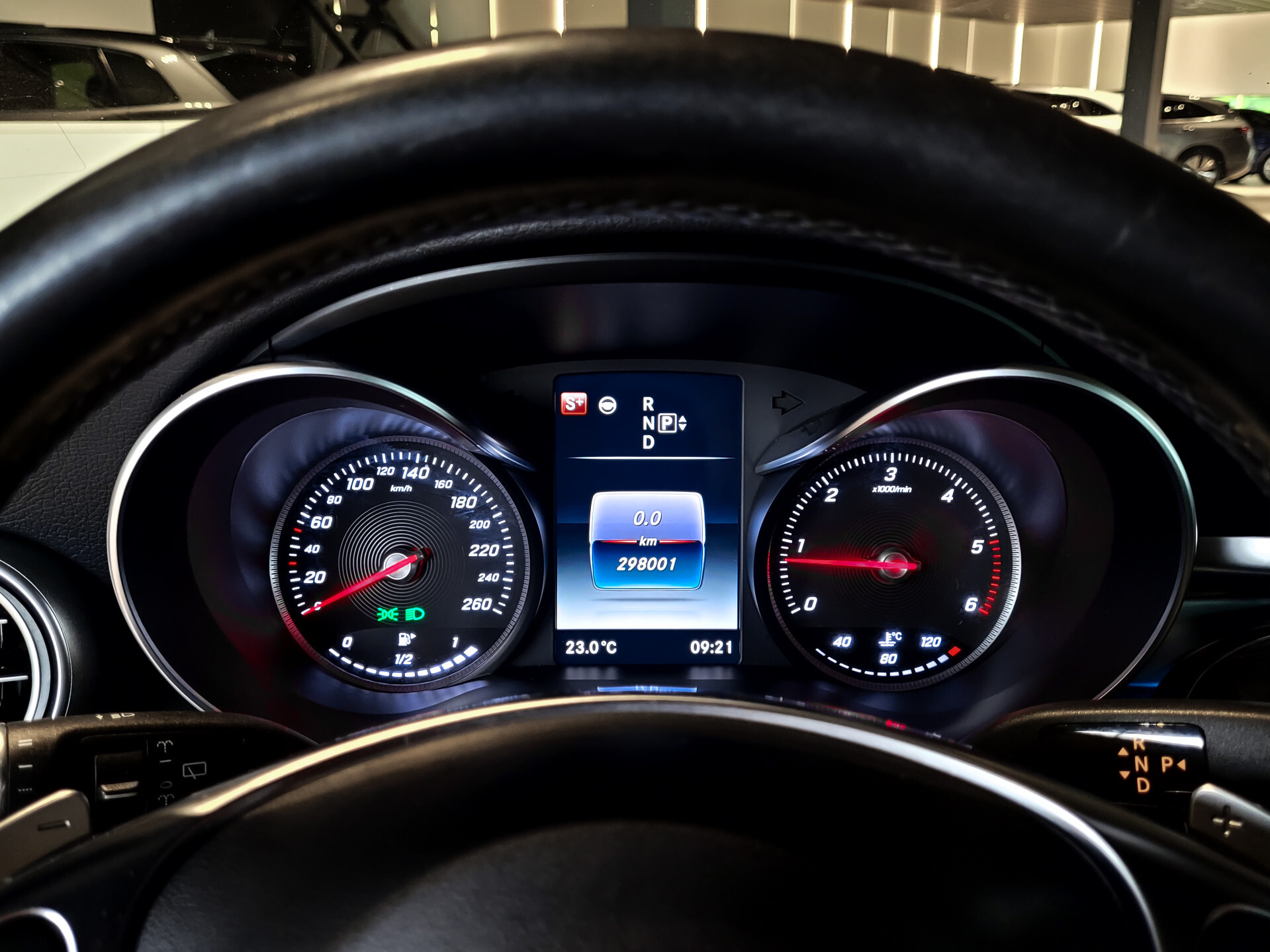 Mercedes-Benz C-Klasse Estate 250 Cdi AMG Panorama | Luchtvering | Distronic | Comand | Trekhaak | LED | 19" Foto 19