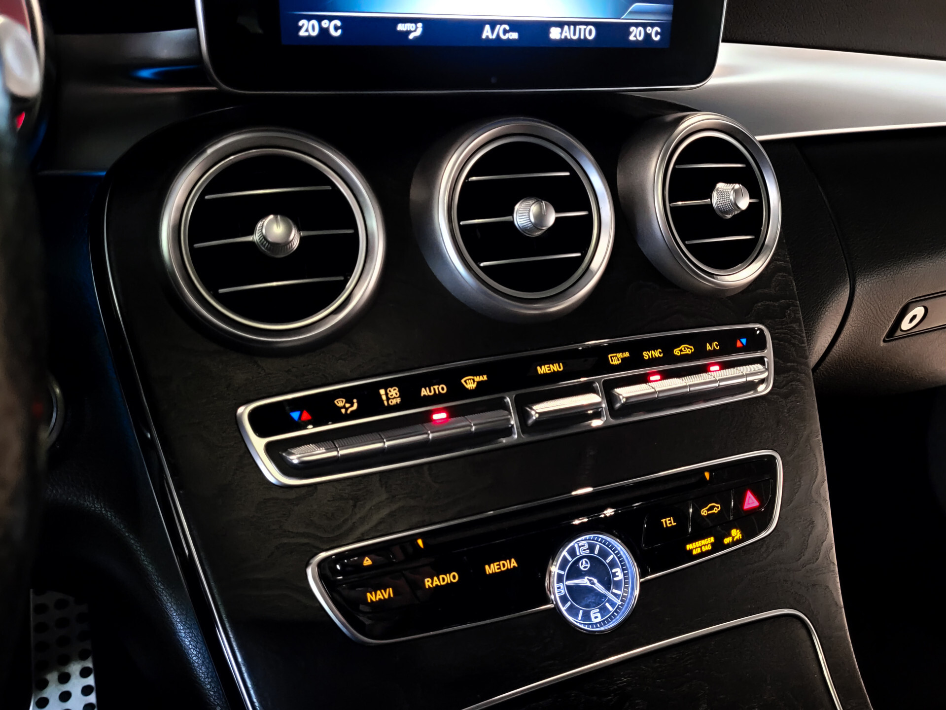 Mercedes-Benz C-Klasse Estate 250 Cdi AMG Panorama | Luchtvering | Distronic | Comand | Trekhaak | LED | 19" Foto 21