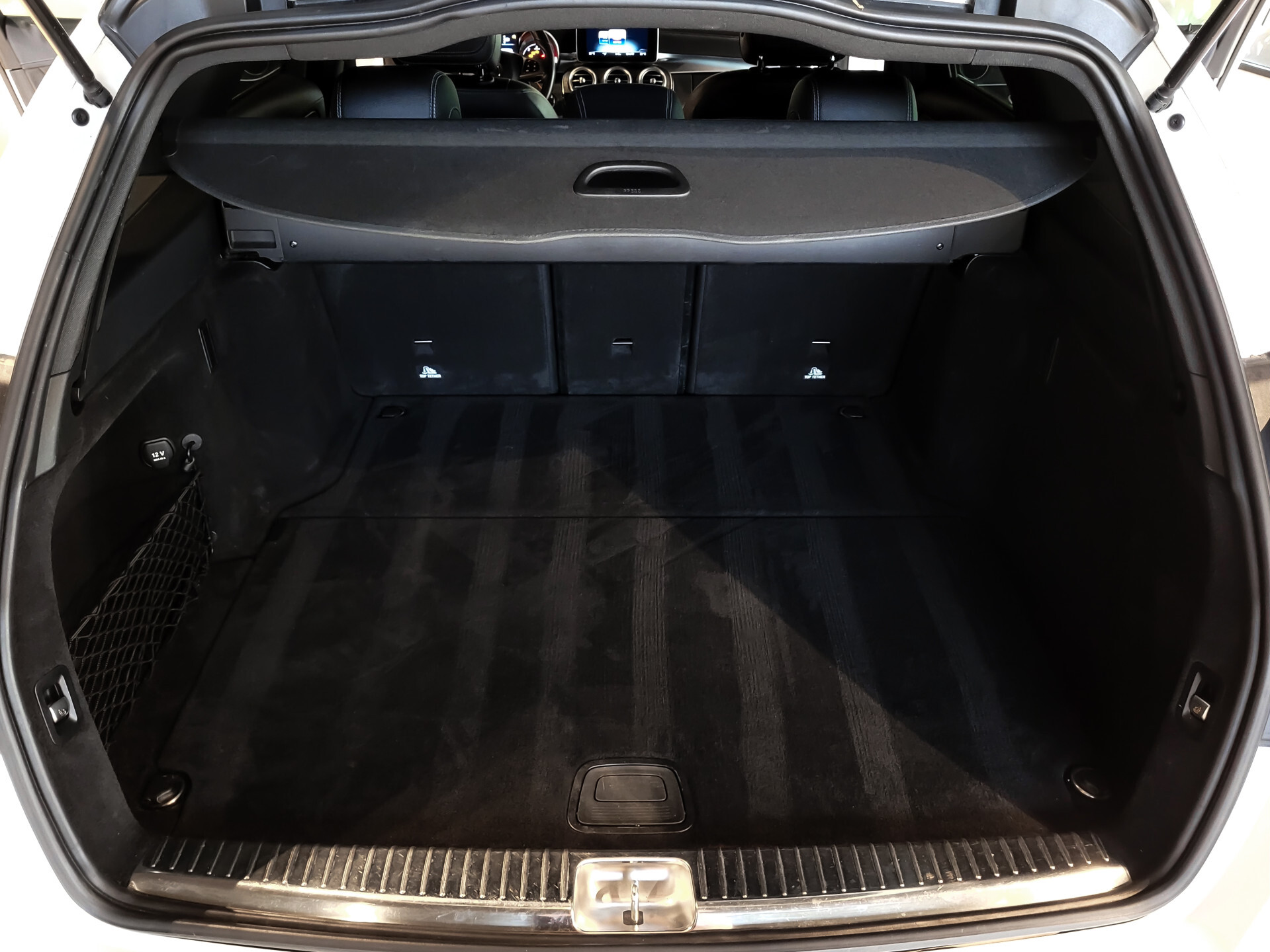 Mercedes-Benz C-Klasse Estate 250 Cdi AMG Panorama | Luchtvering | Distronic | Comand | Trekhaak | LED | 19" Foto 29