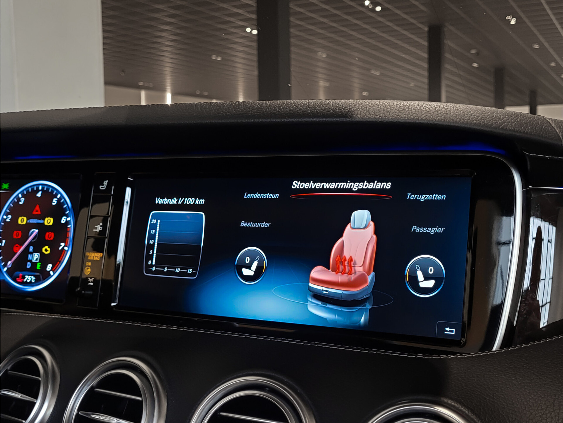 Mercedes-Benz S-Klasse Cabrio 500 AMG Distronic | Keyless | 20" | Airscarf | 360 | Stoelkoeling | Mem | Aircap | LED Foto 25