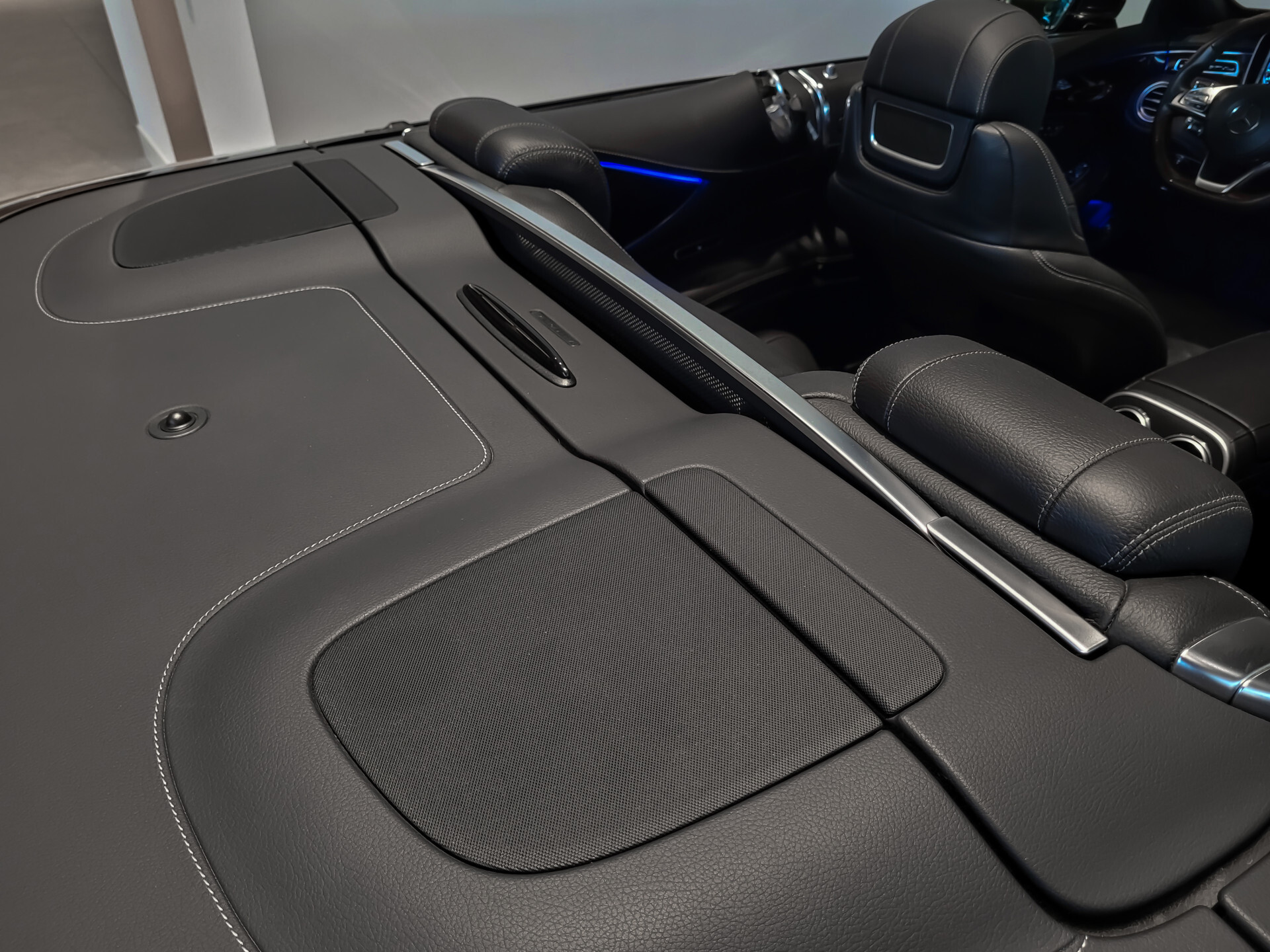 Mercedes-Benz S-Klasse Cabrio 500 AMG Distronic | Keyless | 20" | Airscarf | 360 | Stoelkoeling | Mem | Aircap | LED Foto 37