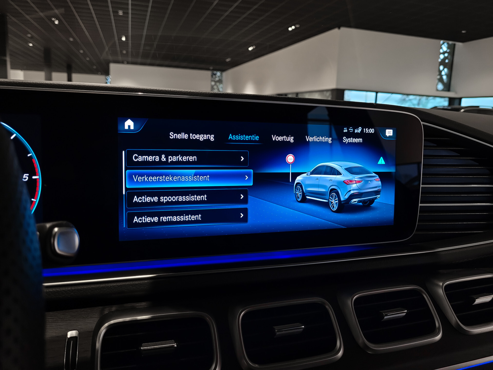 Mercedes-Benz GLE Coupé 400 d 4-M AMG Night Luchtvering | HUD | Rij-Assistentie | Keyless | Stoelkoeling | Trekhaak | Nappa Aut9 Foto 14