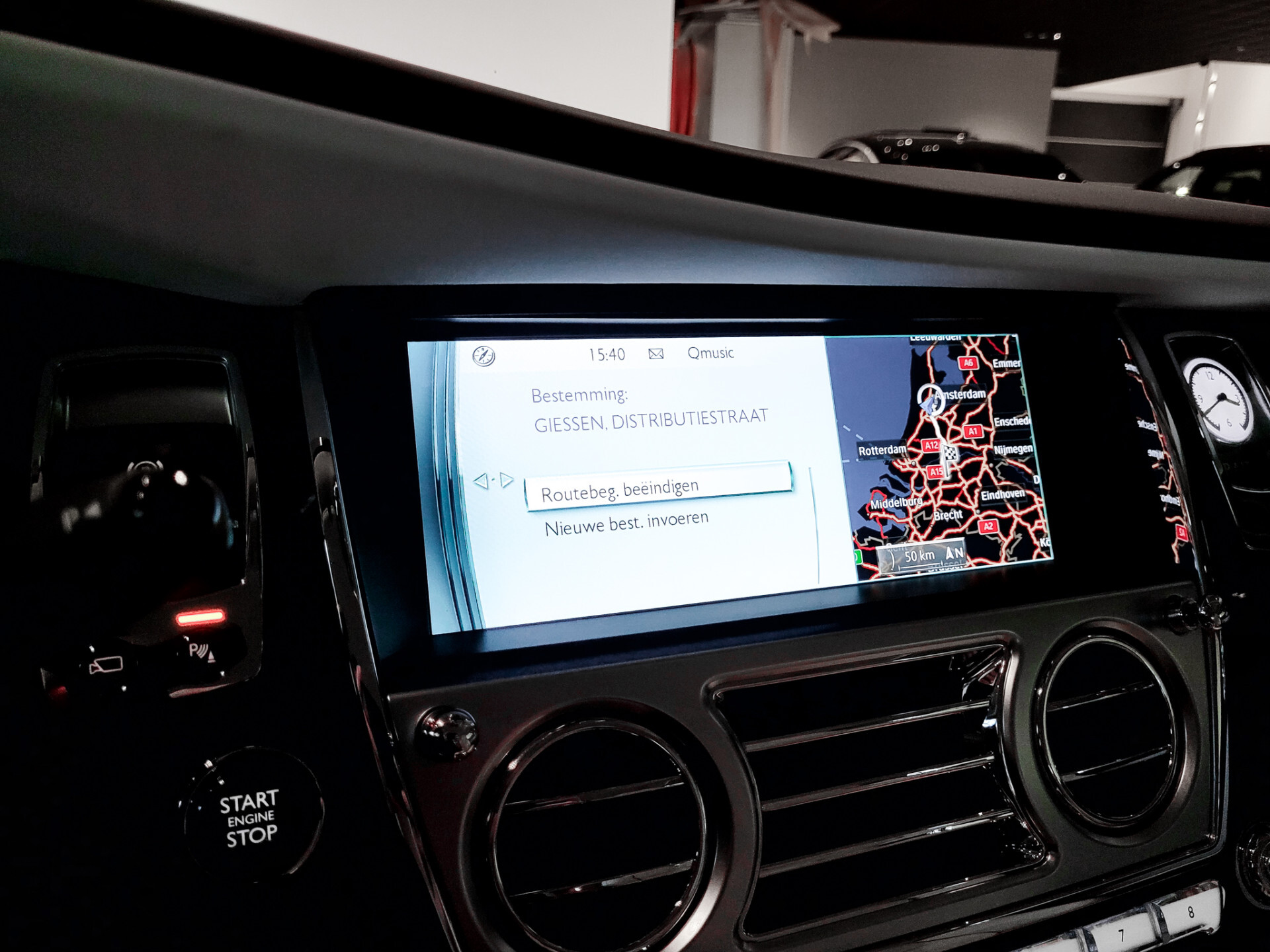 Rolls-Royce Wraith 6.6 V12 Starlight | 22" | Bespoke | HUD | Driving Assistant | Full History Foto 21