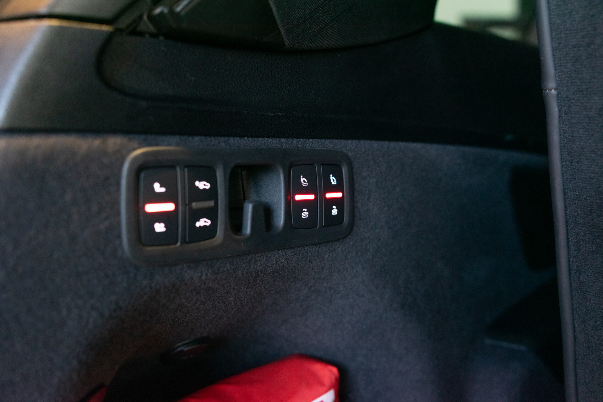 Audi SQ7 4.0 TDI Quattro Pro Line + 7p Ceramic | Exclusive | Bang&amp;Olufsen | Full Option | Nieuwprijs €204.820 Foto 36