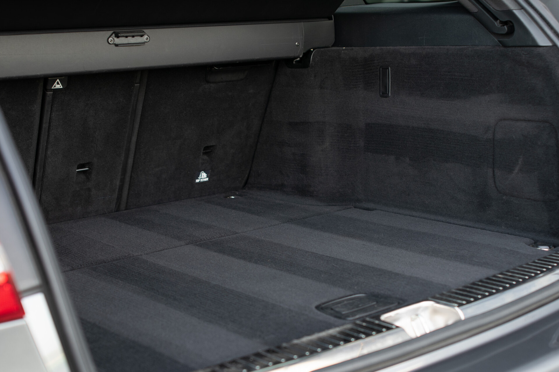 Mercedes-Benz C-Klasse Estate 180 AMG Sport Edition Leder | Sfeerverlichting | Aut-kofferklep | LED | 19" | New Service/APK Foto 31
