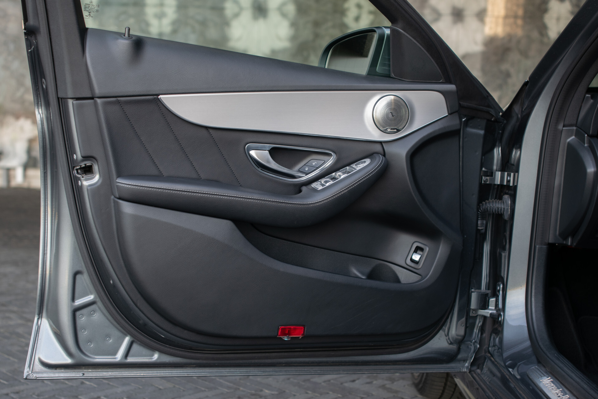 Mercedes-Benz C-Klasse Estate 180 AMG Sport Edition Leder | Sfeerverlichting | Aut-kofferklep | LED | 19" | New Service/APK Foto 7