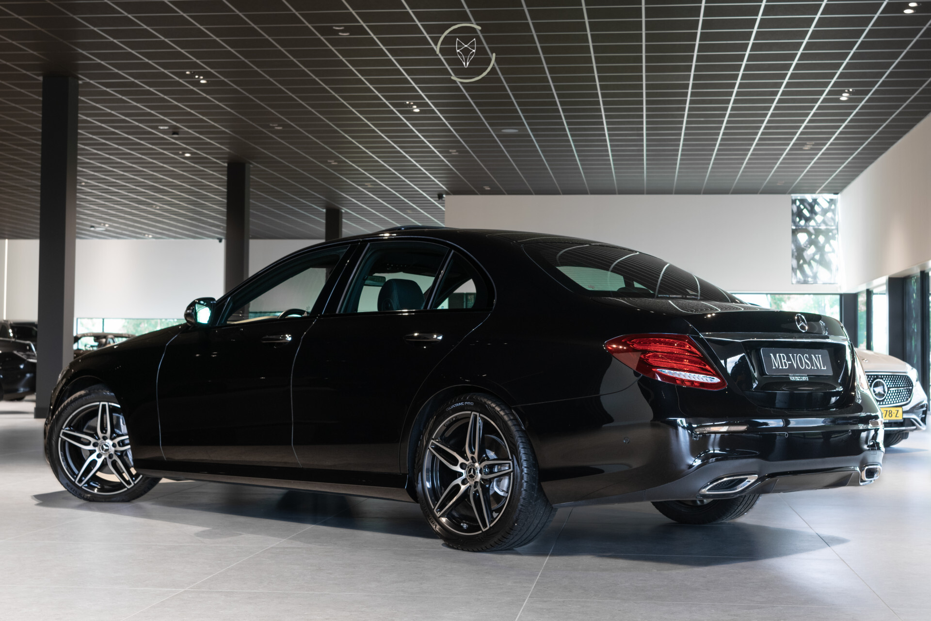Mercedes-Benz E-Klasse 350 d AMG Luchtvering | Keyless | ACC | Mem | Burmester | Dak | Nappa | HUD | 360 | BTW Foto 6