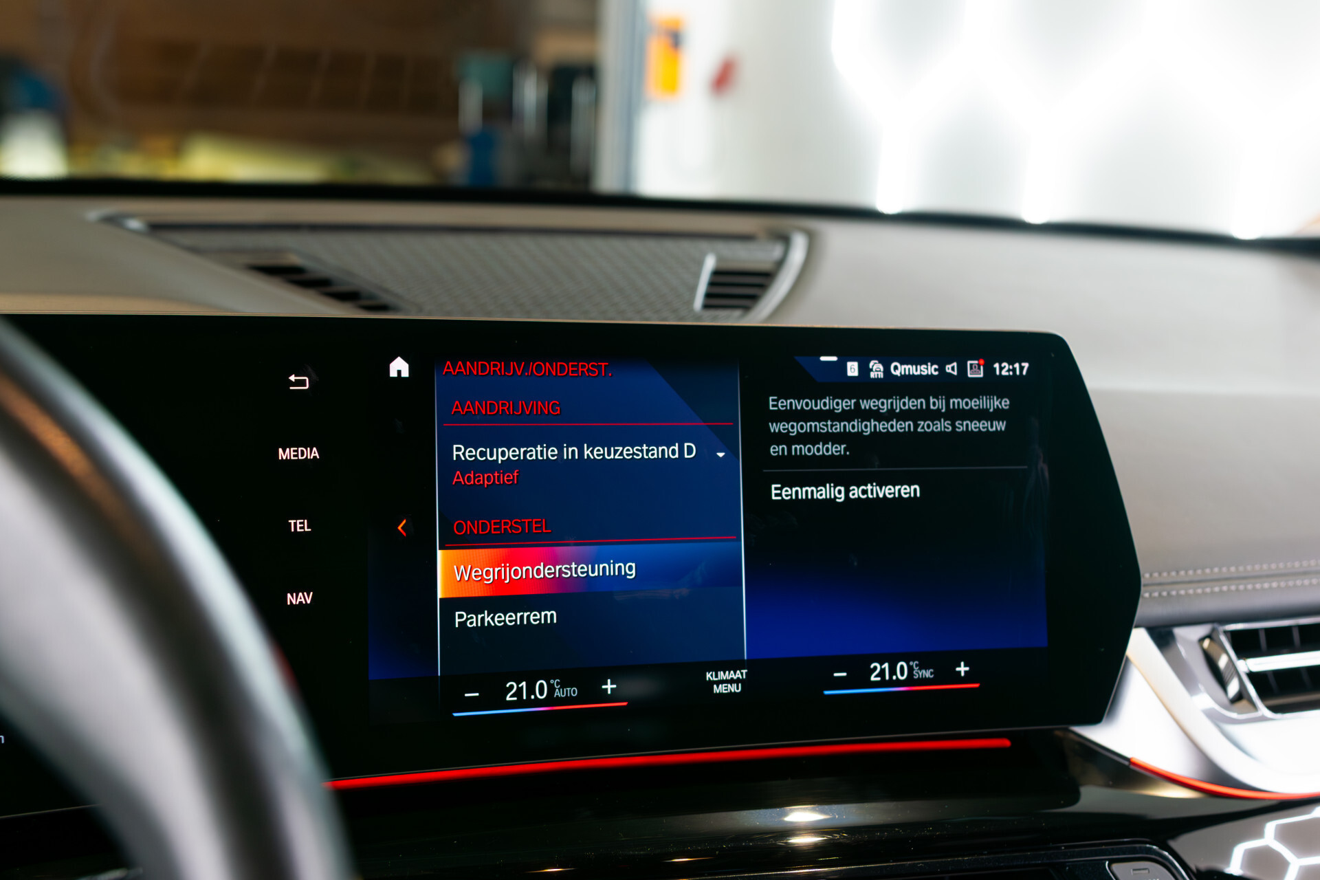 BMW iX1 xDrive30 M-sport Launch Edition 67 kWh Pano | Harman-Kardon | Massage | Incl. BTW Foto 32