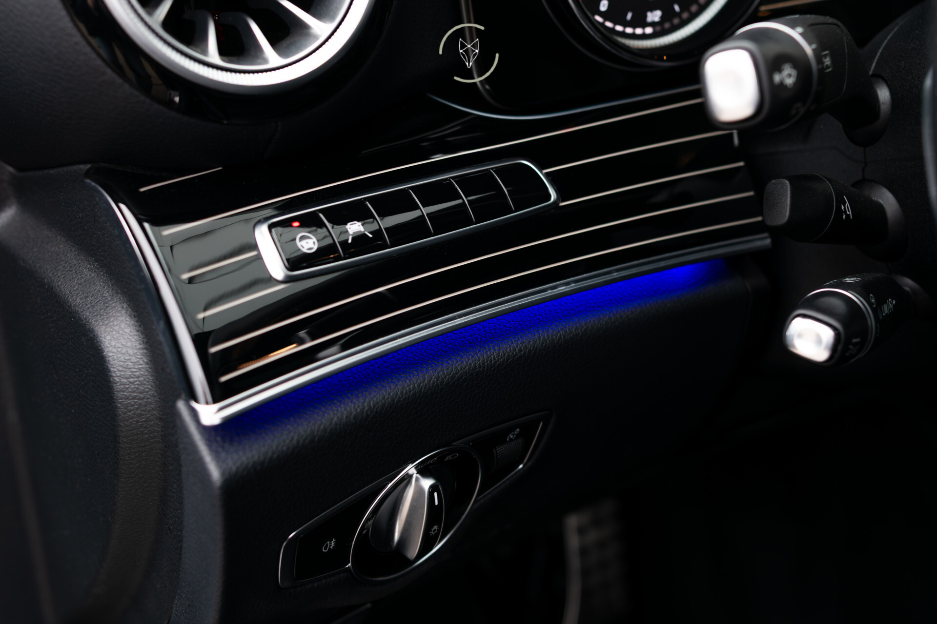 Mercedes-Benz E-Klasse Coupé 300 AMG Night | Pano | Keyless | Distronic | Burmester | Mem | Flowing Lines | New Service Foto 18