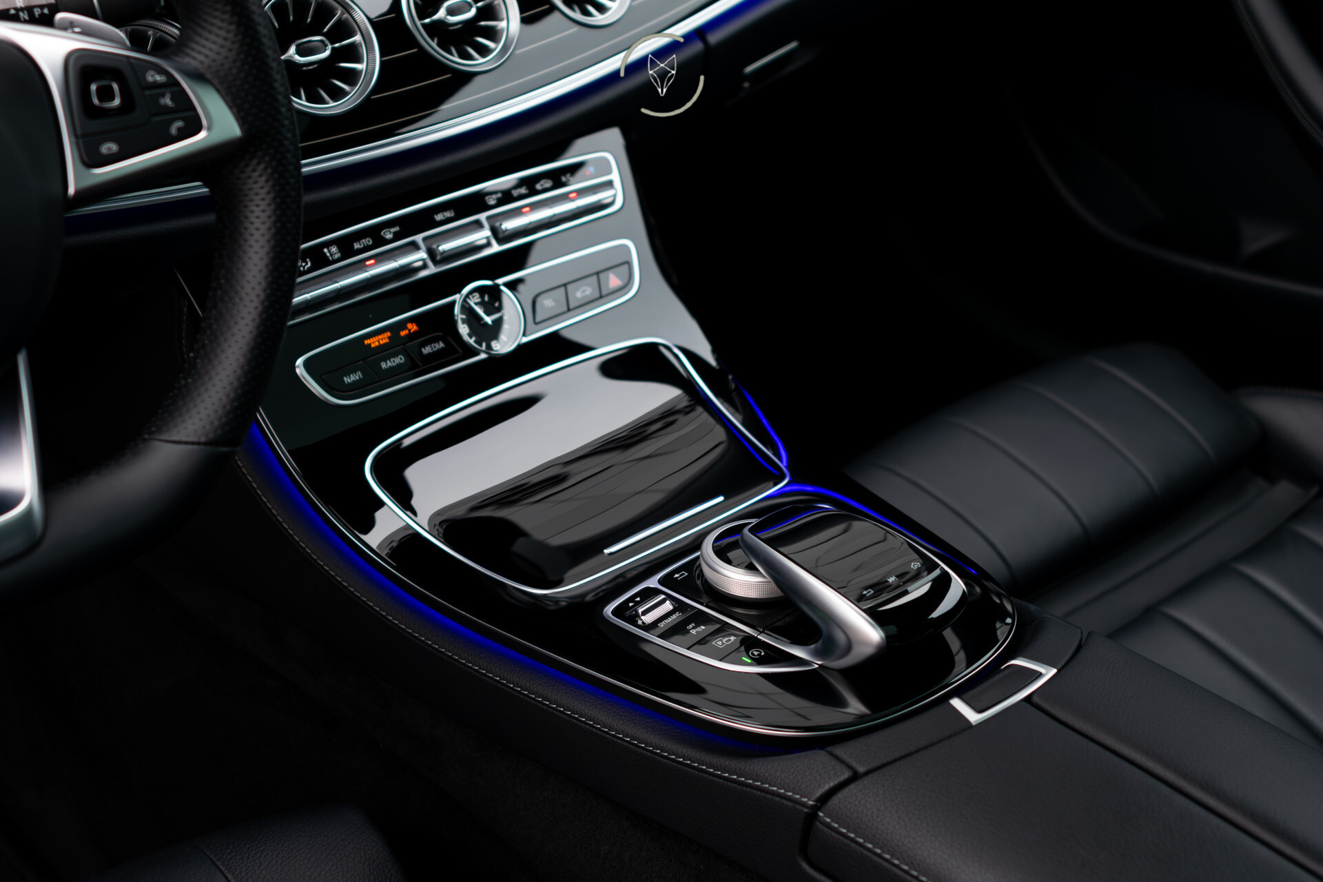 Mercedes-Benz E-Klasse Coupé 300 AMG Night | Pano | Keyless | Distronic | Burmester | Mem | Flowing Lines | New Service Foto 24