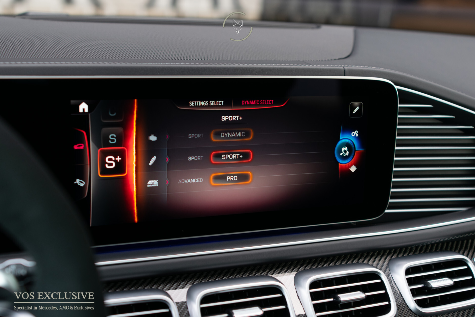 Mercedes-Benz GLE Coupé AMG 53 4-M Hybrid Full Carbon | Ruitleder | Massage | Softclose | Manufaktur | Stoelkoeling | ACC | Keyless | Trekhaak Foto 36