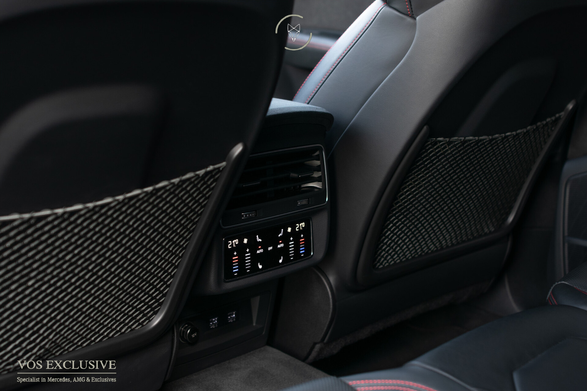 Audi RSQ8 4.0 TFSI Quattro 23'' Vossen | Ceramic | Carbon | Aeropakket | B&O 3D | RS Dynamic | 4-wielsturing | ACC | HUD | Keyless | Trekhaak | Softclose Foto 46