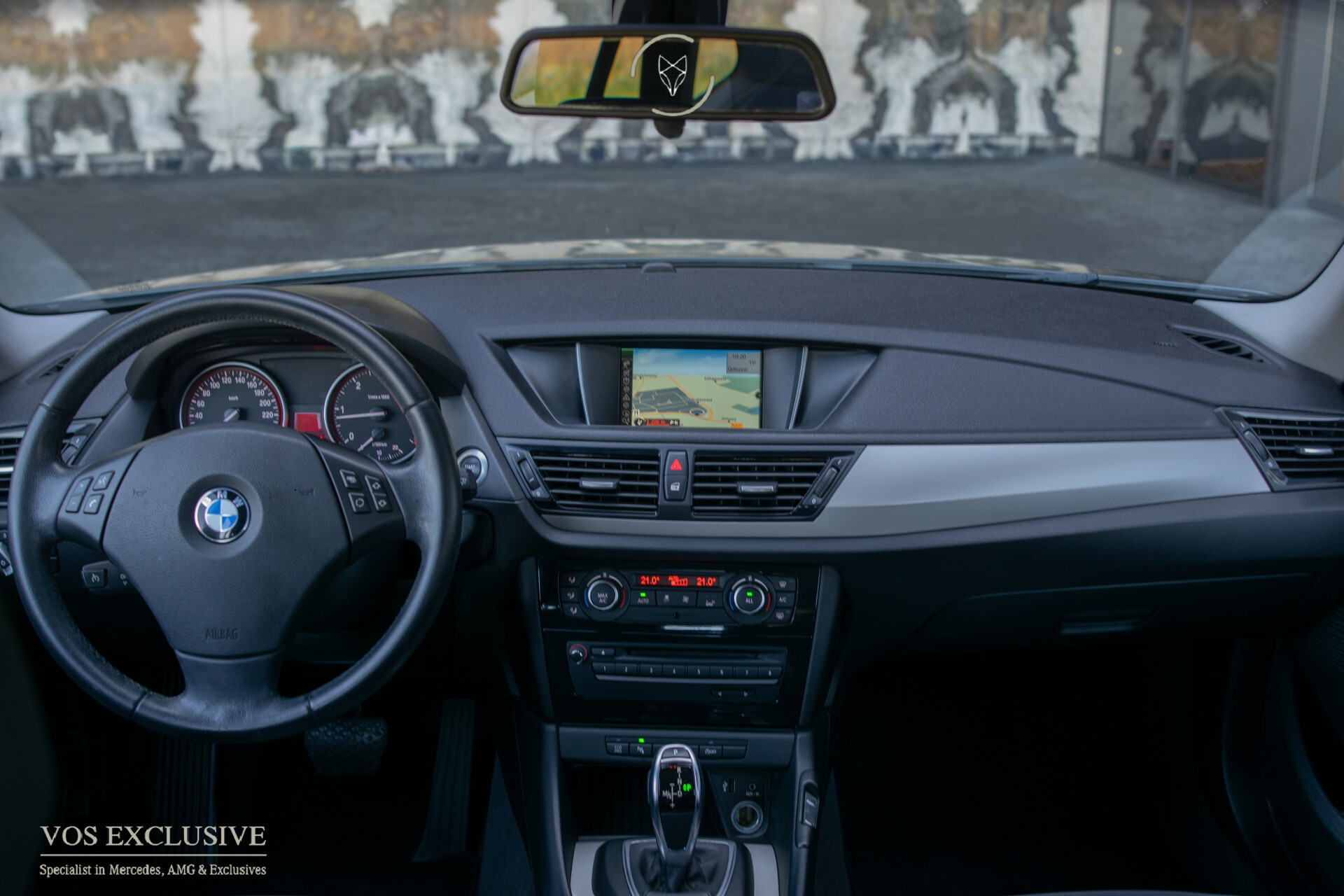 BMW X1 sDrive18d High Executive 1ste eigenaar | Volledige historie | Bi-Xenon | 17'' | Cruise | PDC | Aut8 Foto 31