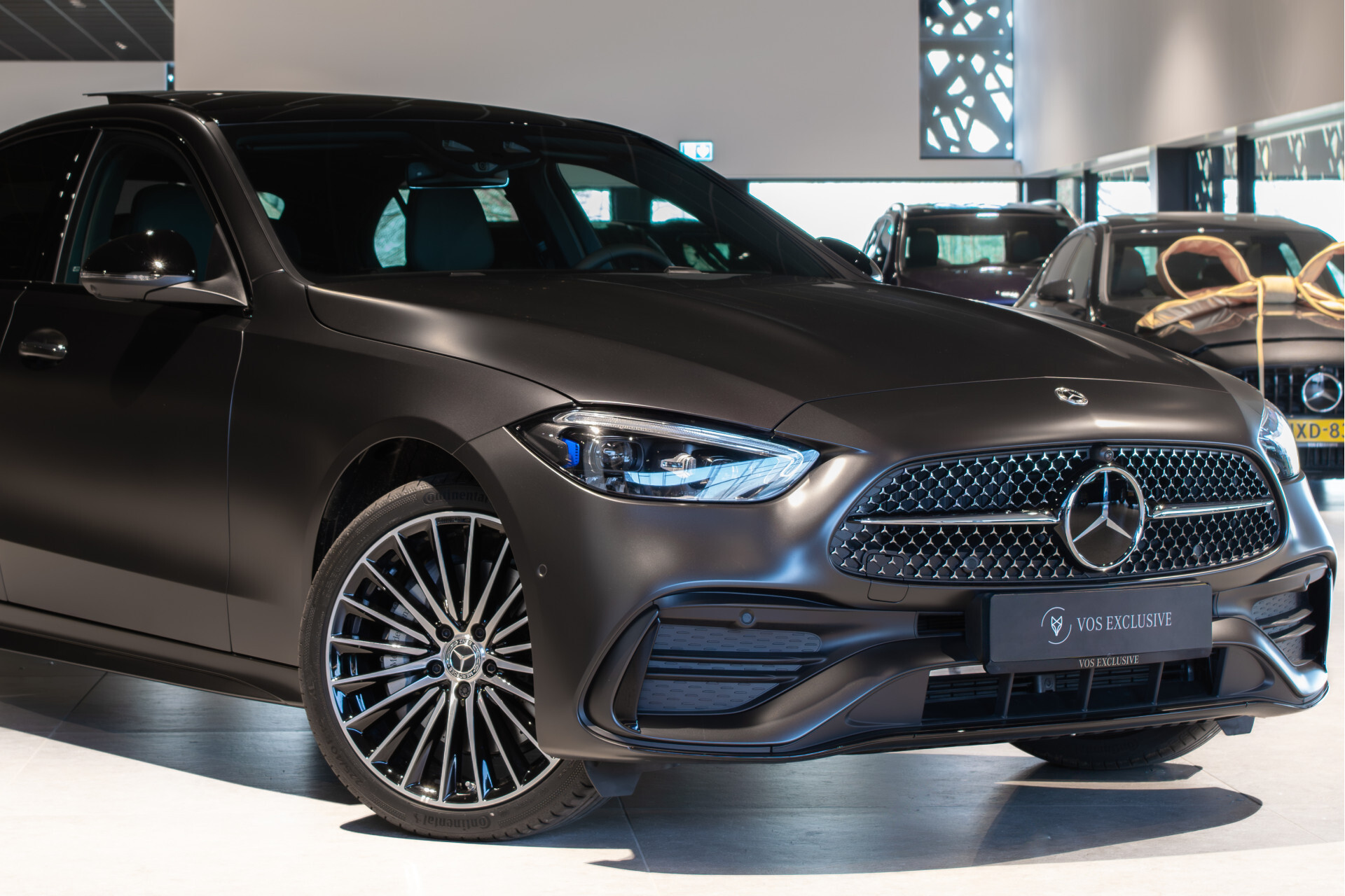 Mercedes-Benz C-Klasse 300 e AMG Magno | Nappa | Night | Rij-assistentie Plus | Keyless-Go | Stoelkoeling | Pano | 360° | Burmester | 19'' Foto 53