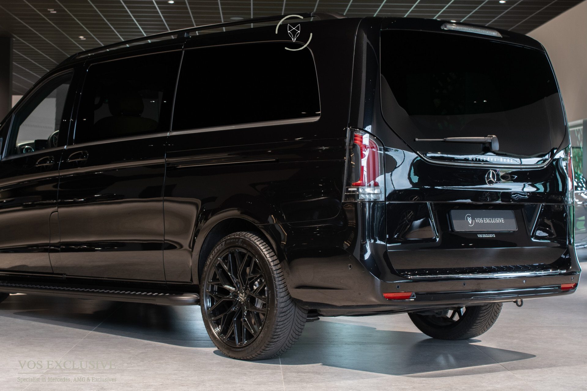 Mercedes-Benz V-Klasse 300 d Extra Lang DC Avantgarde NW MODEL | 20'' Concave | Aerodynamica | MBUX | 360° | ACC | Multibeam | 3x elek deuren | Sidesteps Foto 64
