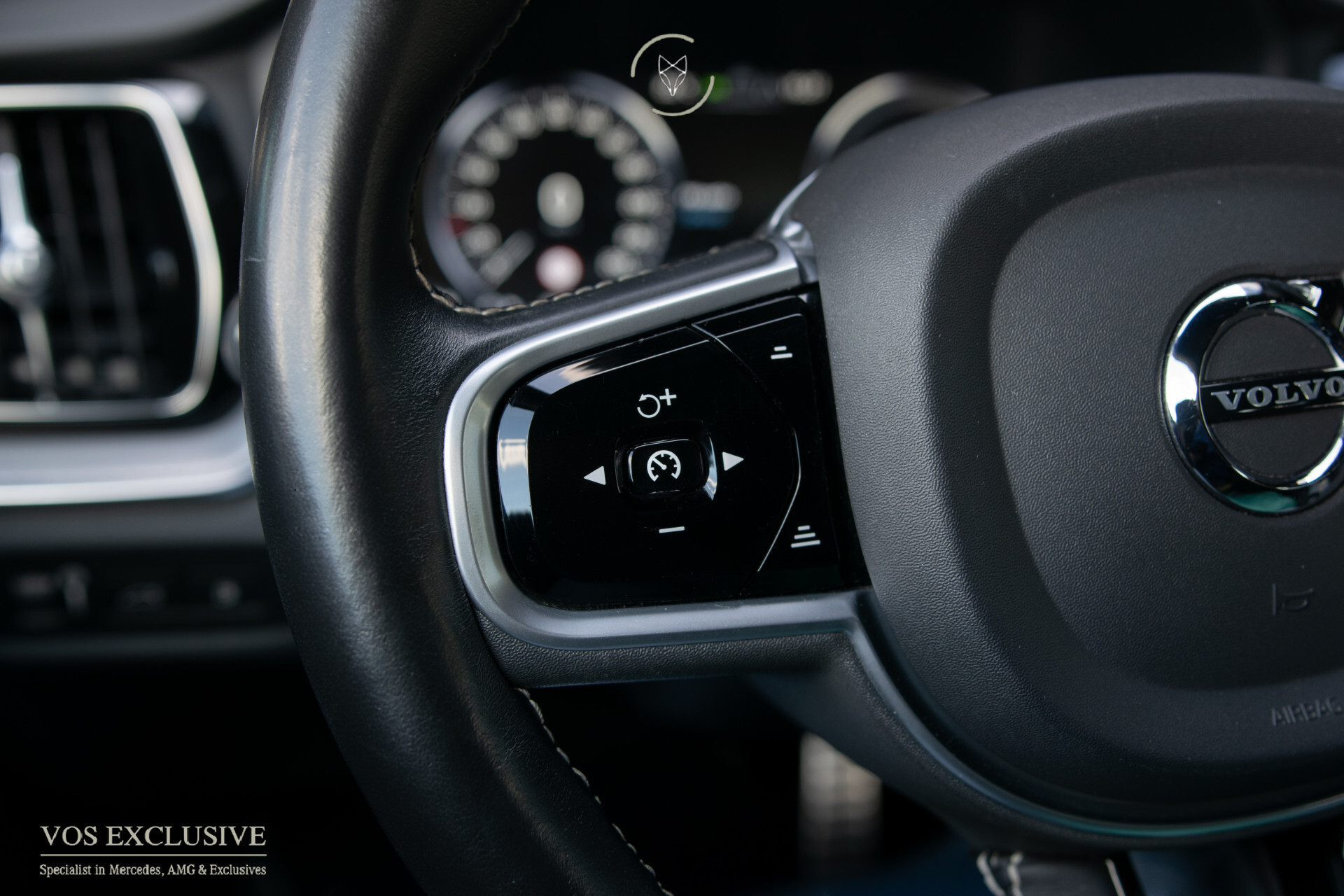 Volvo S60 2.0 T6 AWD Twin Engine R-Design Harman-Kardon | ACC | Keyless | 18" | Verw-sportstoelen | Camera | Aut8 Foto 16