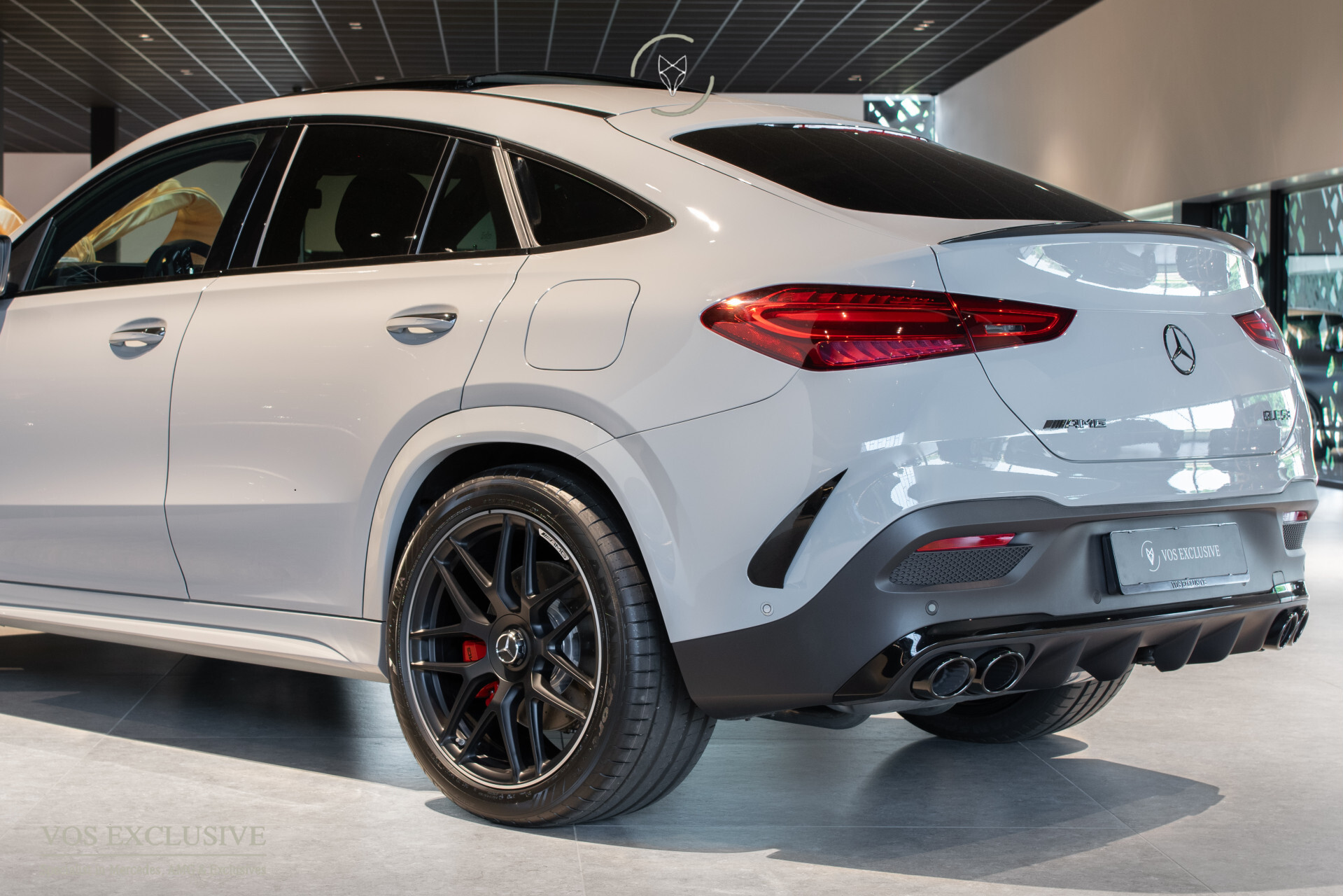 Mercedes-Benz GLE Coupé AMG 53 4-M Hybrid Custom made | Carbon | Night | 22'' | Massage | Softclose | Manufaktur | Nappa | Stoelkoeling | ACC | Keyless | Trekhaak Foto 5