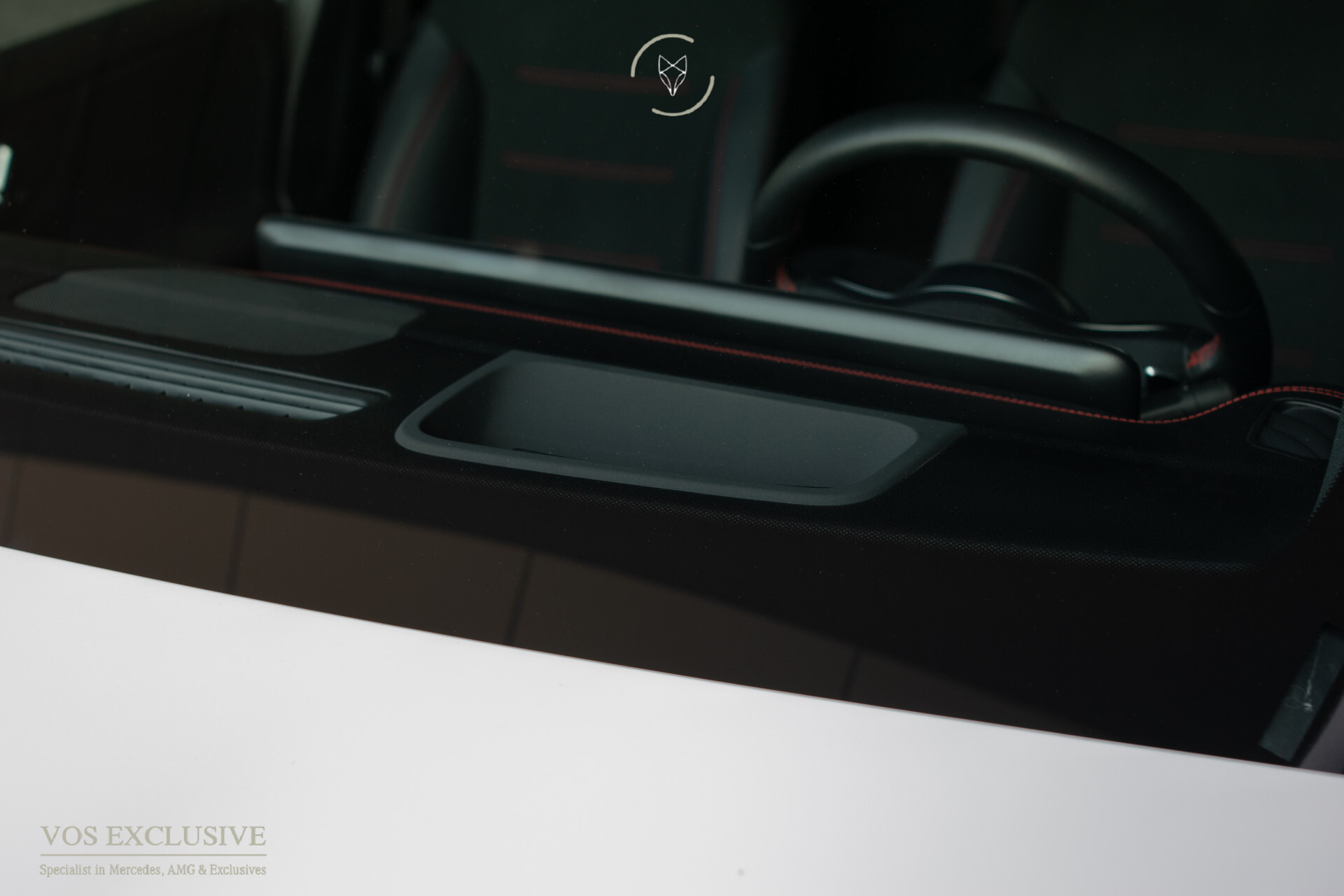 Mercedes-Benz EQB 300 4MATIC AMG 67 kWh 7-persoons | Night | Keyless | SOH 97,9% | Verw-stln | Cruise | 360° | Panorama | HUD | Sfeer | Nieuwprijs €74.626 Foto 59