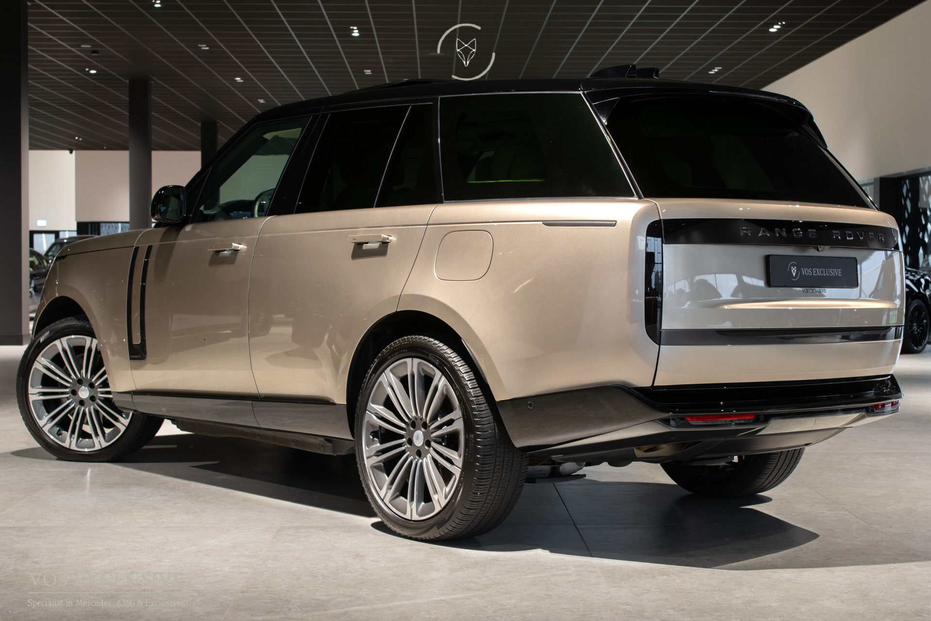 Land Rover Range Rover 3.0 P550e Autobiography PHEV Meridian 3D | Shadow | ACC | Massage | 4x stoelkoeling | HUD | 1e eigenaar | 360° | Garantie t/m 26-09-2029 Foto 2