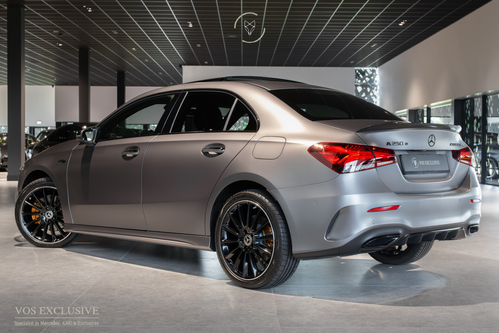 Mercedes-Benz A-Klasse 250 e AMG Limousine MANUFAKTUR | ACC | Night | Keyless-go | Premium Plus | HUD | MULTIBEAM | 360° | Advanced sound | 19" AMG Foto 7