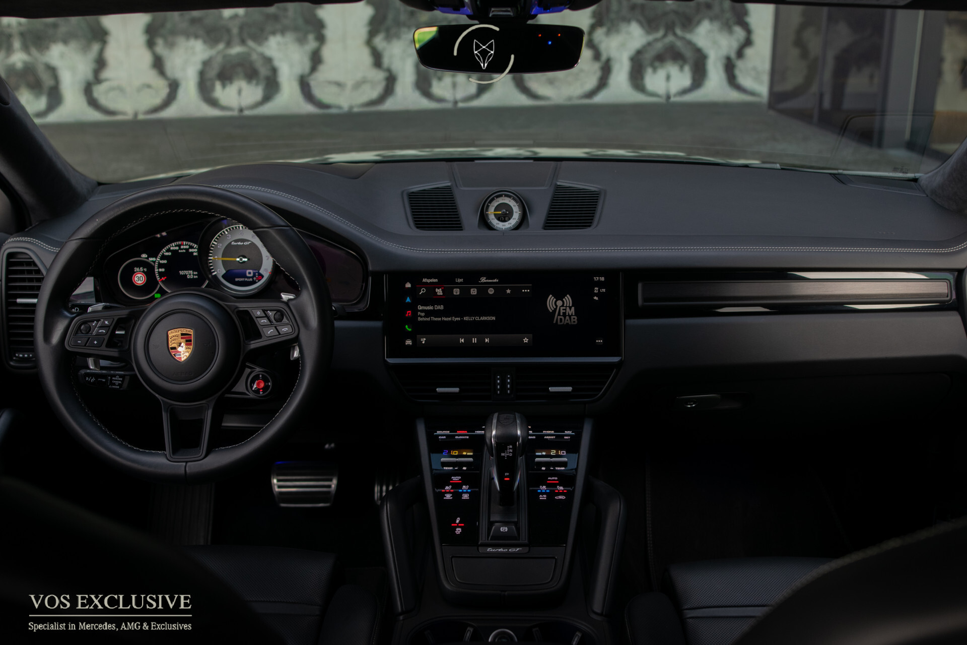 Porsche Cayenne Coupé 4.0 Turbo GT Carbon | Manufaktur | Ceramic | Burmester 3D | Stoelventilatie | 18-voudig | Innodrive | Softclose | 360° | Keyless | HUD | Approved t/m Foto 10