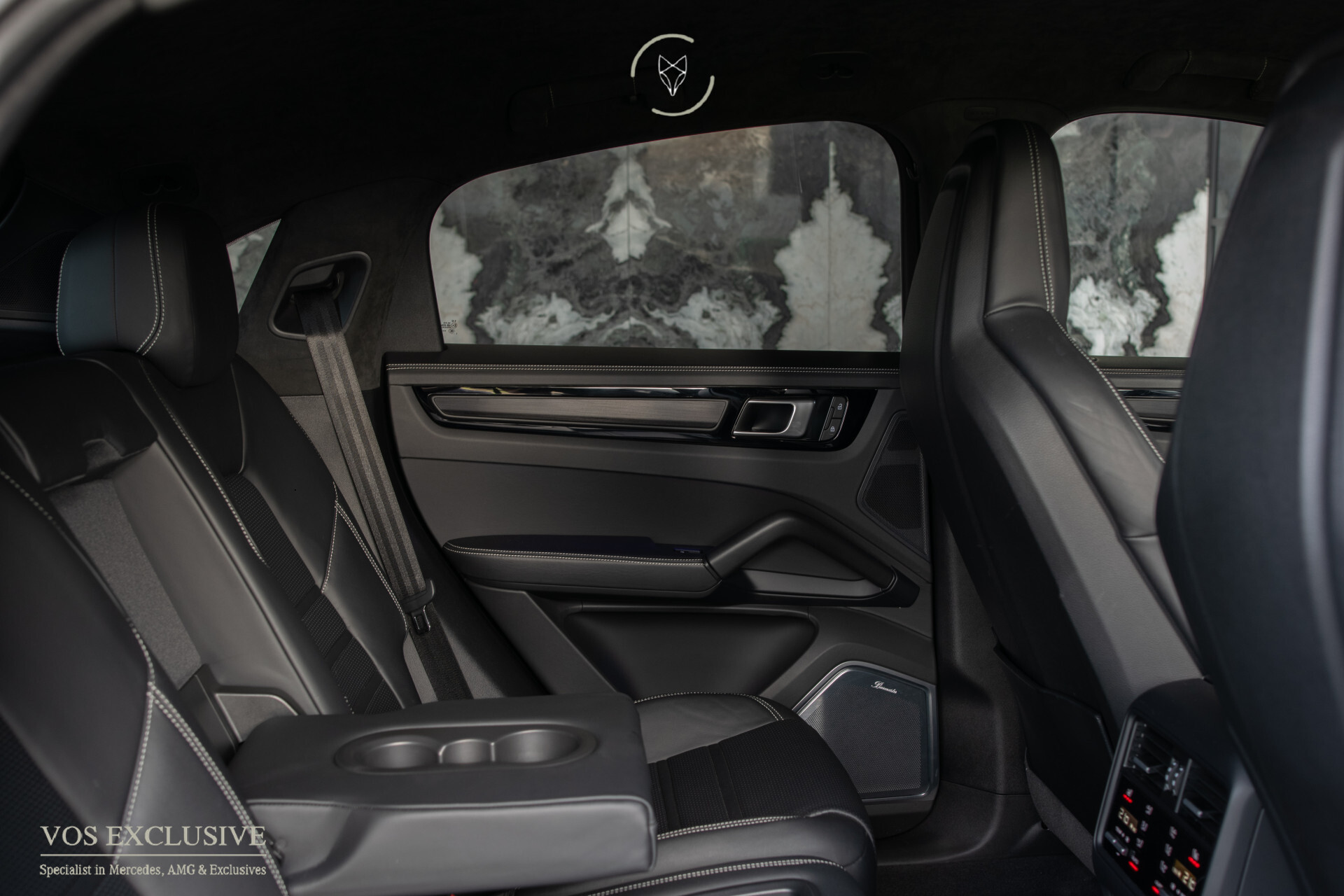 Porsche Cayenne Coupé 4.0 Turbo GT Carbon | Manufaktur | Ceramic | Burmester 3D | Stoelventilatie | 18-voudig | Innodrive | Softclose | 360° | Keyless | HUD | Approved t/m Foto 40