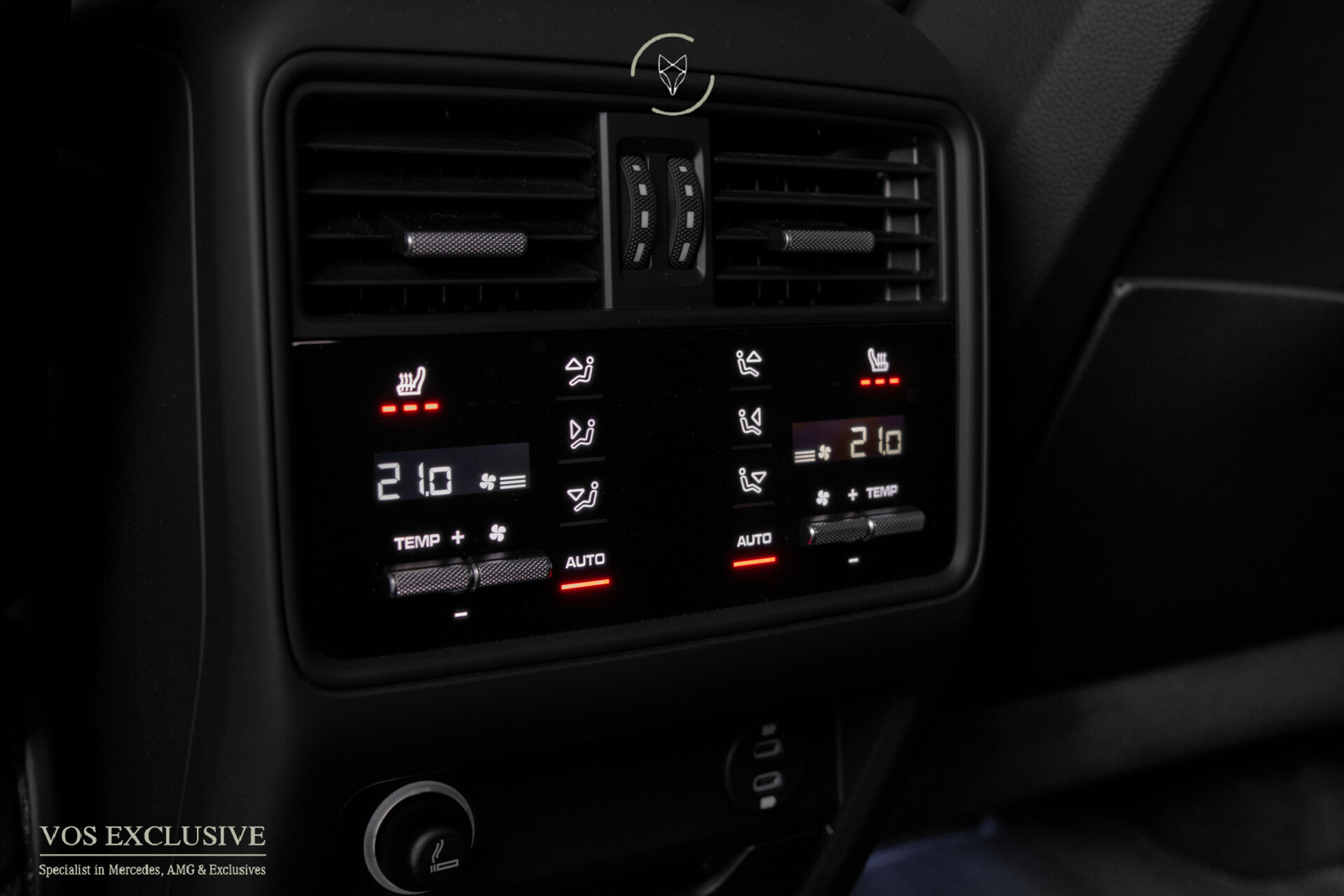 Porsche Cayenne Coupé 4.0 Turbo GT Carbon | Manufaktur | Ceramic | Burmester 3D | Stoelventilatie | 18-voudig | Innodrive | Softclose | 360° | Keyless | HUD | Approved t/m Foto 44