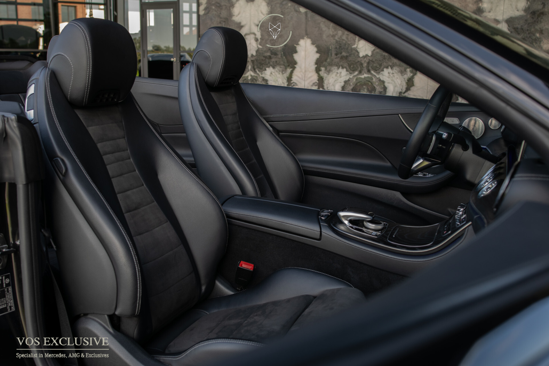 Mercedes-Benz E-Klasse Cabriolet 200 AMG 53 styling | Night | 20" | Facelift | Widescreen | Airscarf | Camera | LED | Sfeerverlichting Foto 14