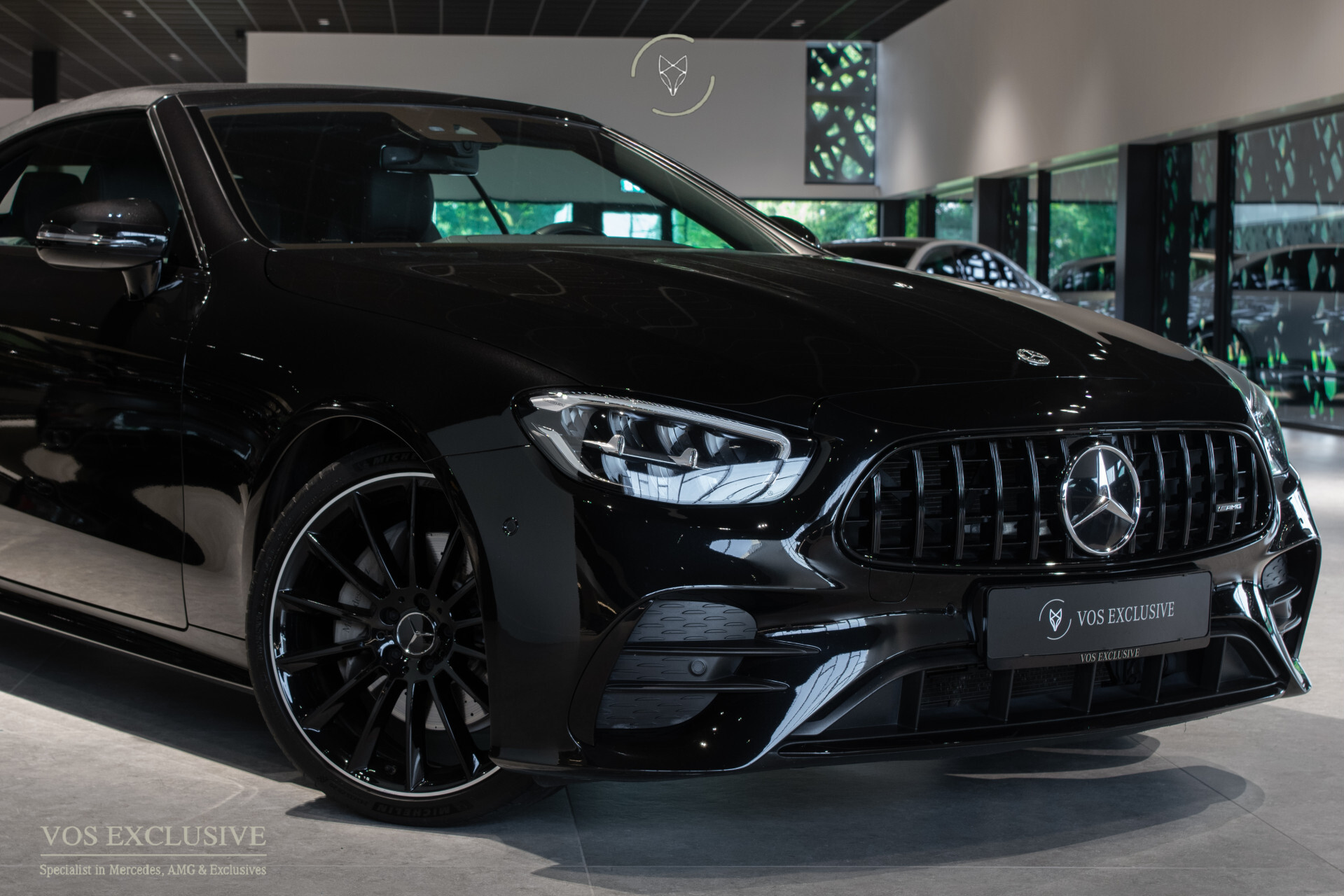 Mercedes-Benz E-Klasse Cabriolet 200 AMG 53 styling | Night | 20" | Facelift | Widescreen | Airscarf | Camera | LED | Sfeerverlichting Foto 65