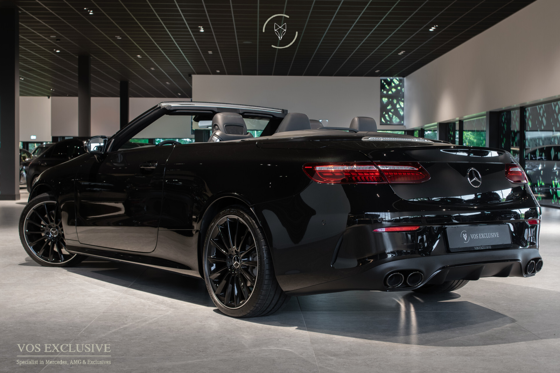 Mercedes-Benz E-Klasse Cabriolet 200 AMG 53 styling | Night | 20" | Facelift | Widescreen | Airscarf | Camera | LED | Sfeerverlichting Foto 7