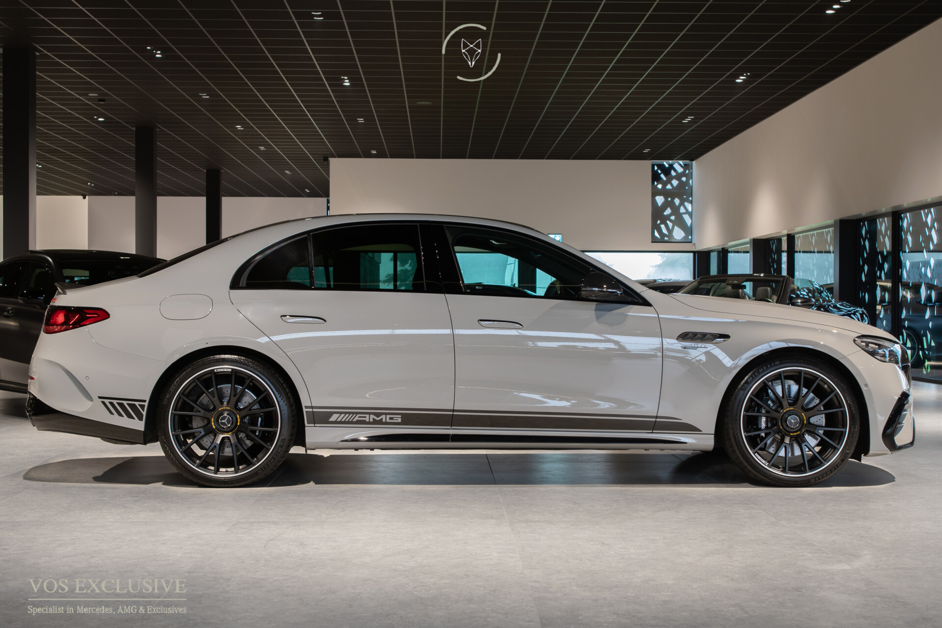 Mercedes-Benz E-Klasse AMG 53 4M Edition 1 Full Carbon in- en exterieur | Bumester 4D | Schaalstoelen | Keyless | Stoelkoeling | ACC | Performance Sound | 360°Camera Foto 3