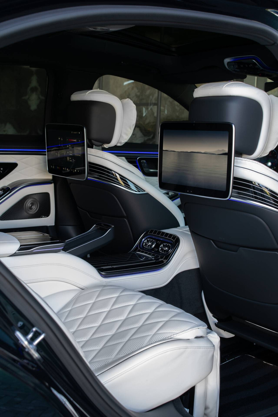Mercedes-Benz S-Klasse 580 e 4MATIC Facelift | First Class | Burmester 4D | Manufaktur | Night | Klaptafels | 4xMassage/stoelkoeling | 360° | Keyless | Entertainment | Koe Foto 16