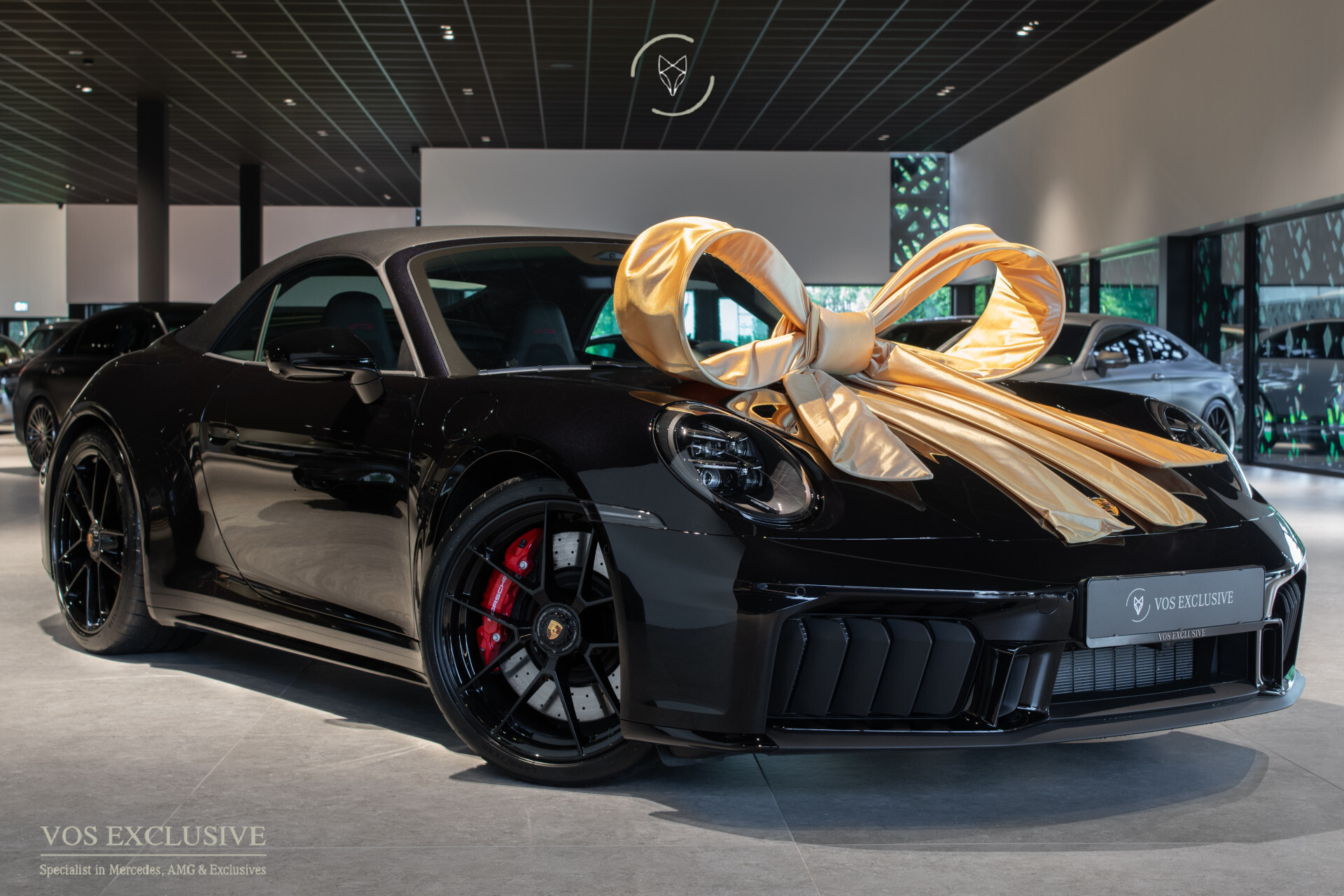 Porsche 911 Cabrio 3.6 T-Hybrid Carrera GTS Exclusive | Bose® | Sport chrono plus | Achterasbesturing | 360° | Keyless | Sportuitlaat | LEDPASM Foto 4